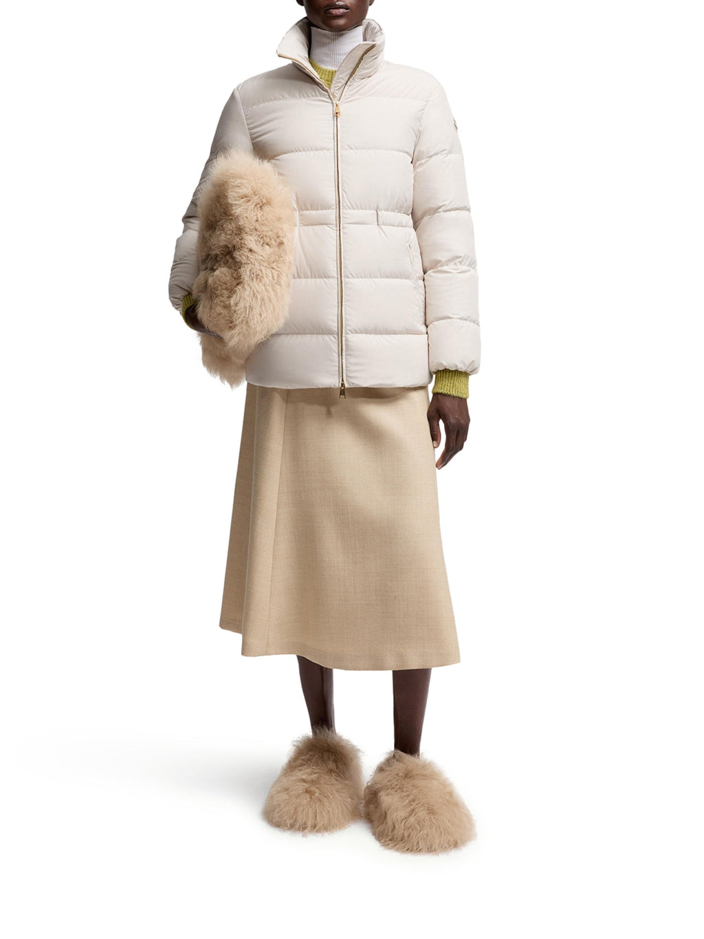 Brossette Short Down Jacket Moncler – Гарантія оригінальності – вид ззаду