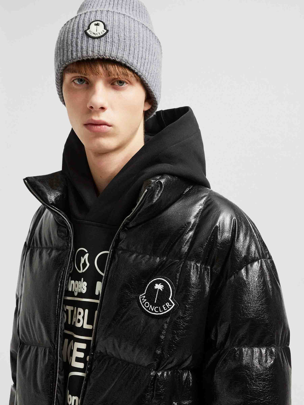 Оригінальна Wool Knitted Hat Moncler – вид ззаду