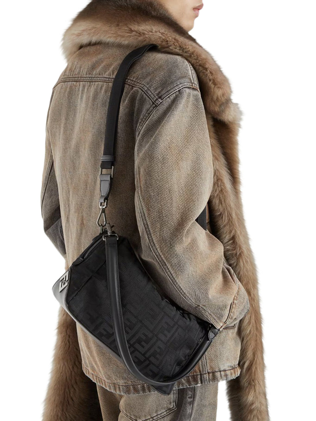 Оригінальна Medium Bag Lui Fendi – детальний вид