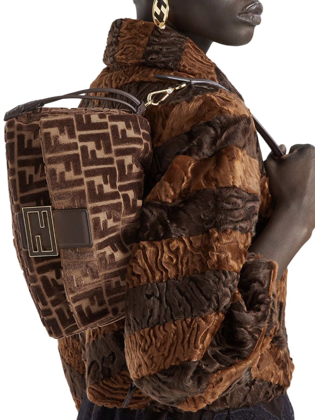 Оригінальна Mamma Baguette Medium Fendi – детальний вид