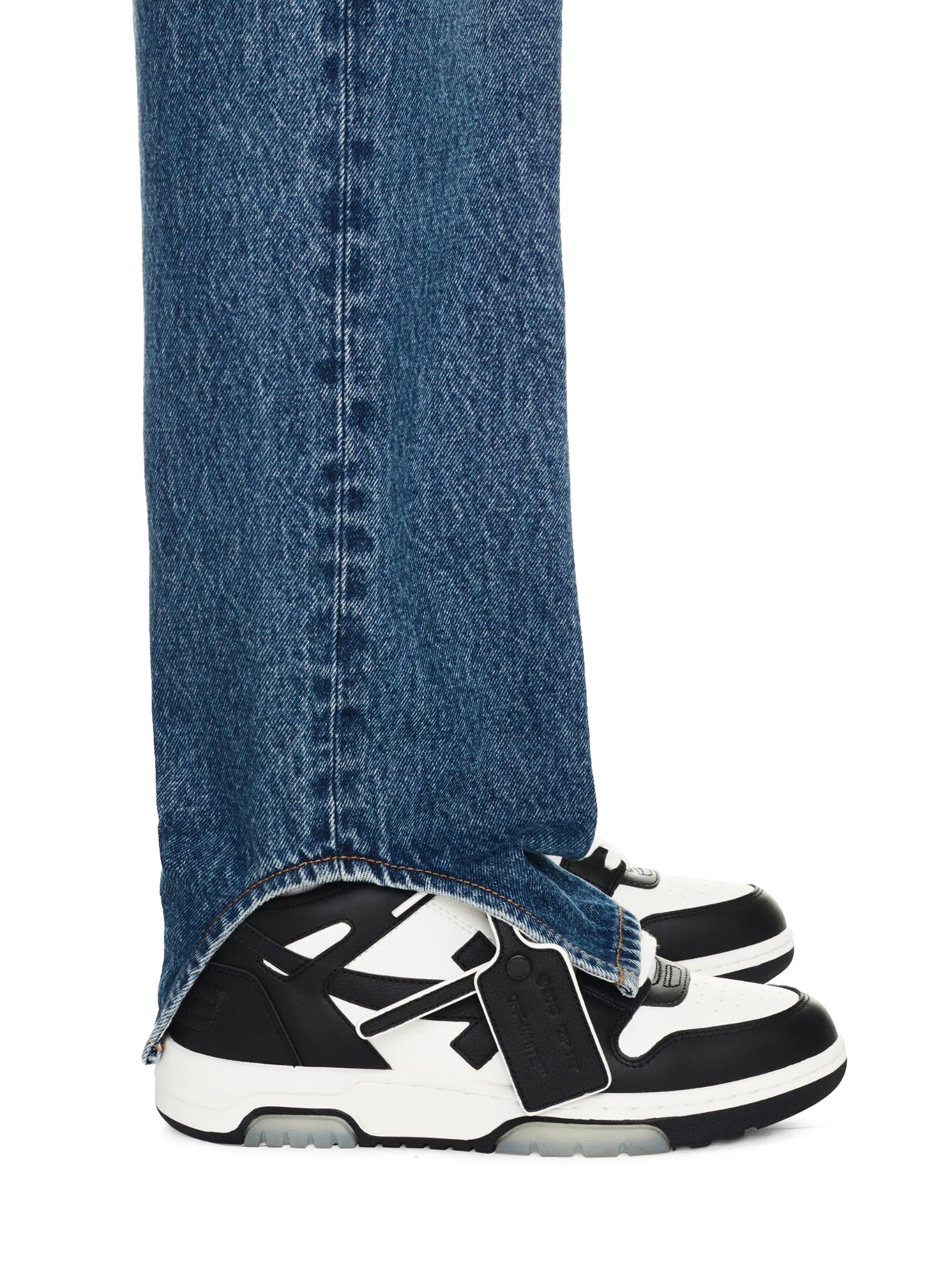 Out Of Office Calf Leather Off-white – Гарантія оригінальності – вид ззаду