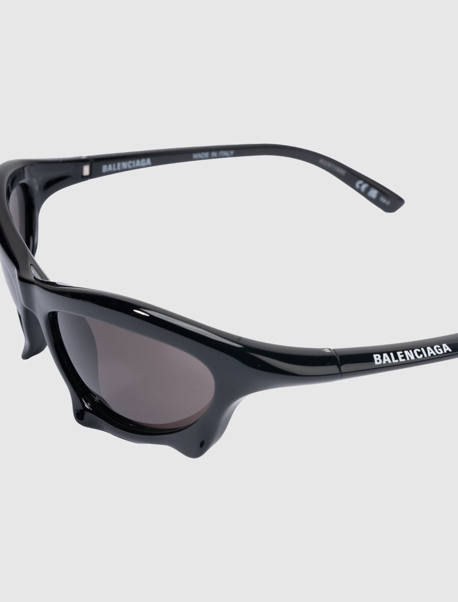 Оригінальна Bat Rectangle Sunglasses Balenciaga – вид ззаду