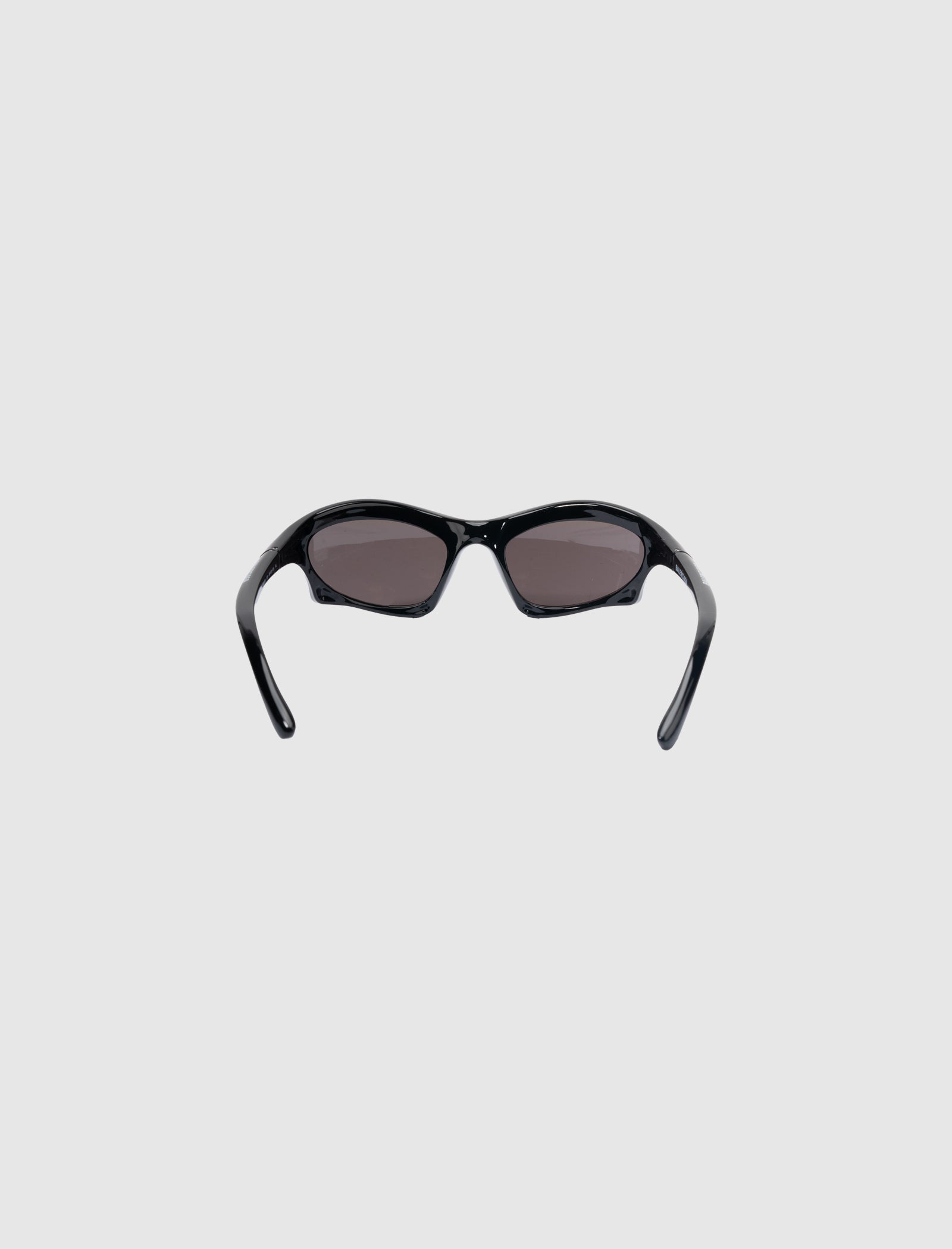 Оригінальна Bat Rectangle Sunglasses Balenciaga – детальний вид