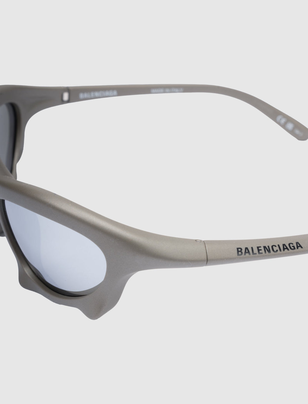 Оригінальна Bat Rectangle Sunglasses Balenciaga – вид ззаду