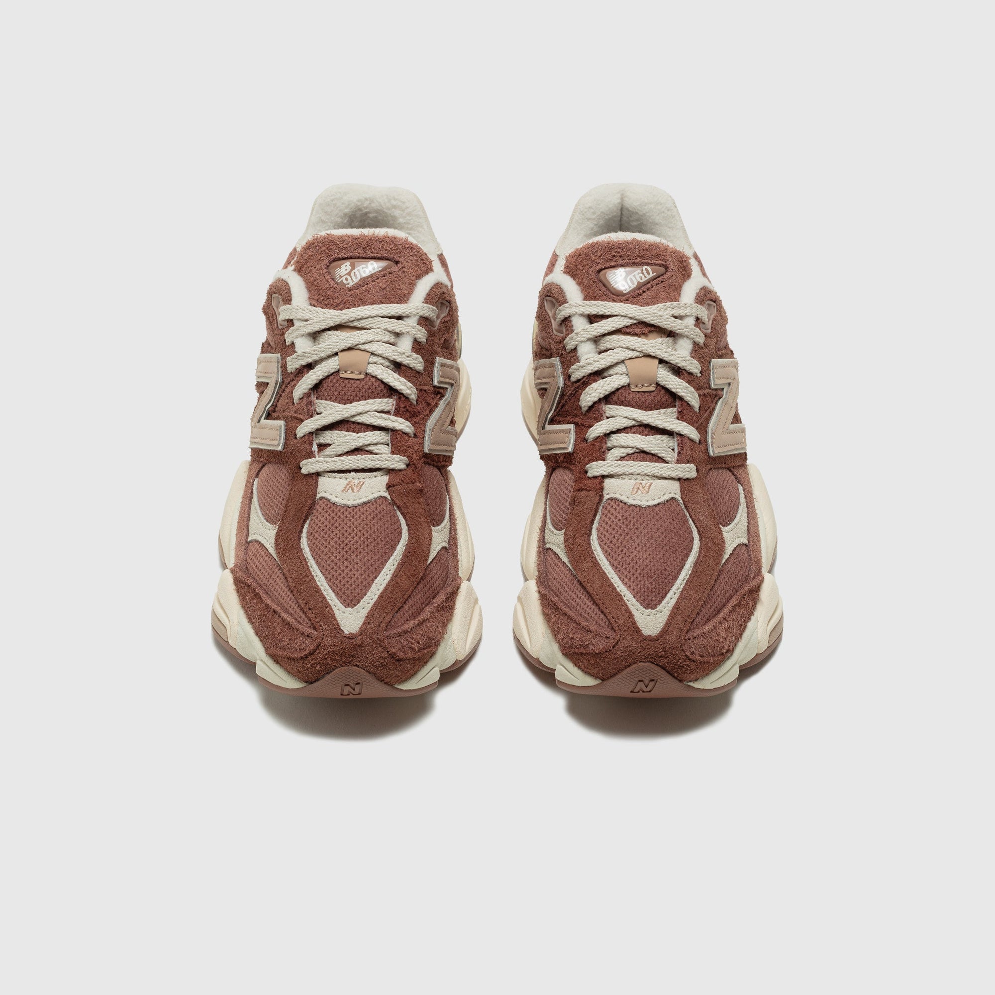 Оригінальна U9060v1 Rich Oak New balance – детальний вид