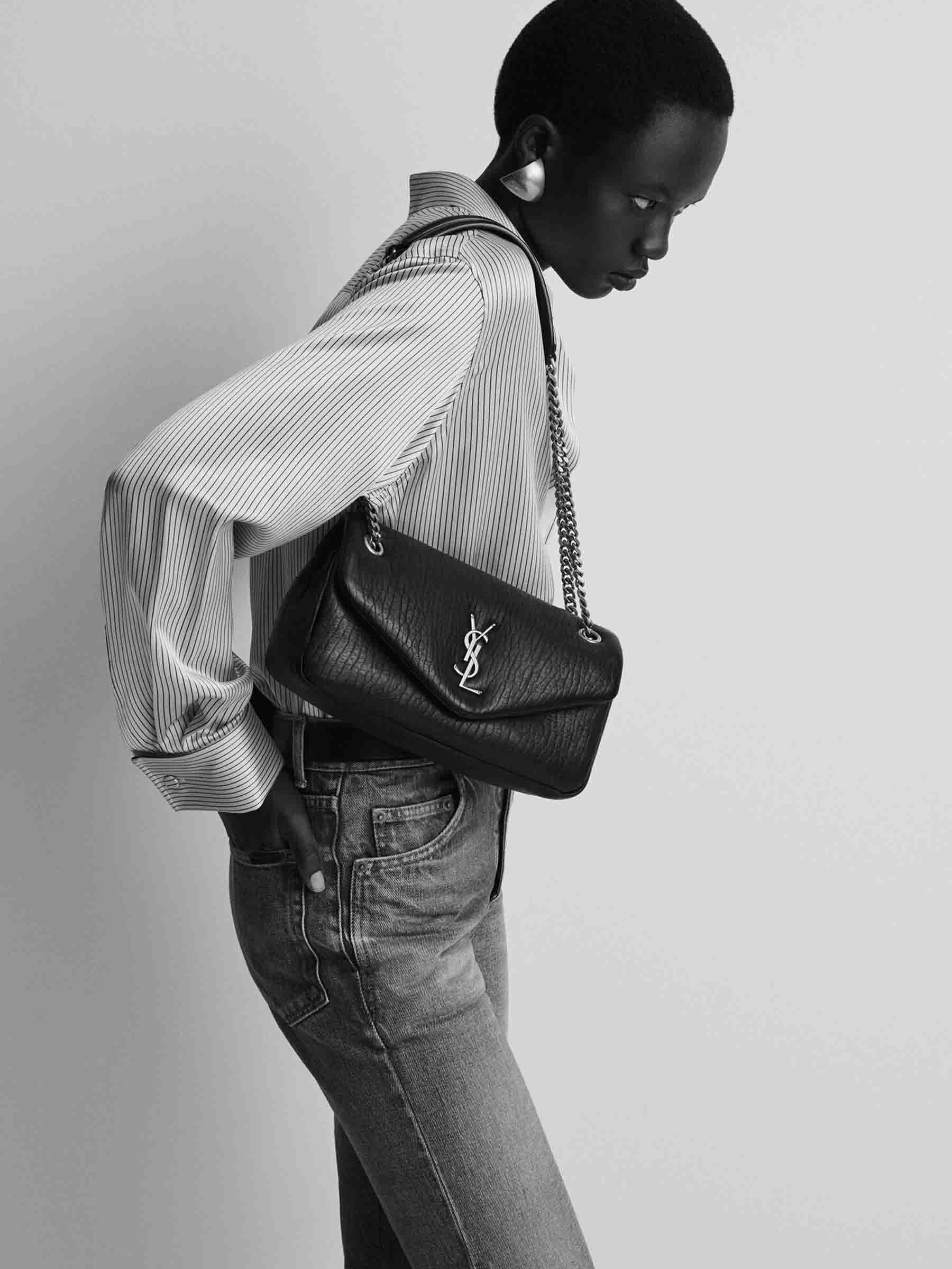 Calypso Medium Shoulder Bag Saint laurent – Гарантія оригінальності – вид ззаду