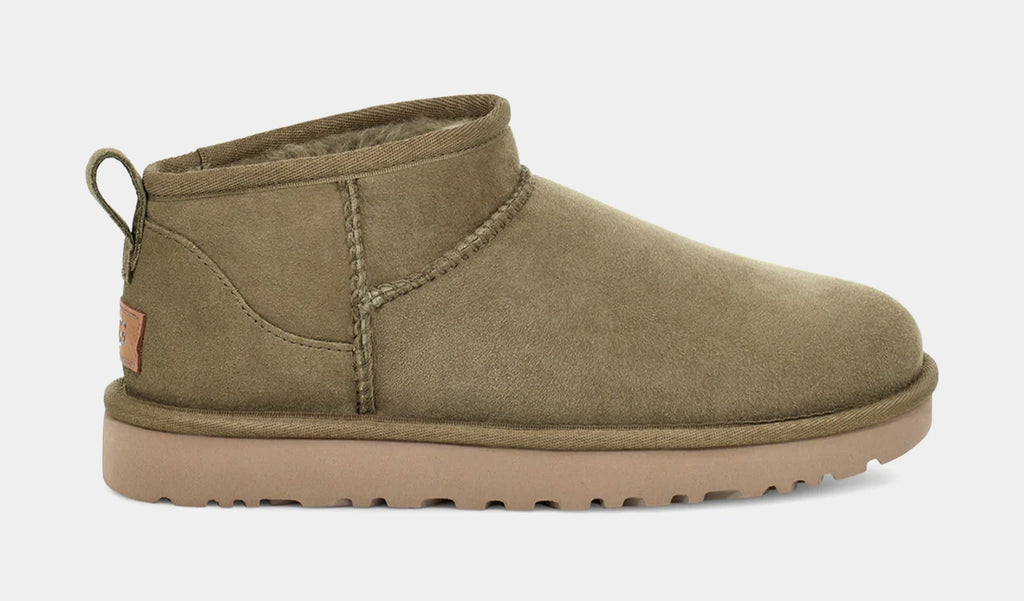 Оригінальна Classic Ultra Mini Womens Boots Ugg – боковий вид