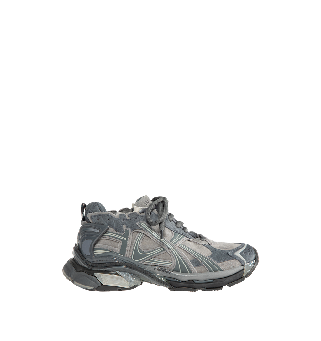 Оригінальна Runner Suede Sneaker Balenciaga – боковий вид