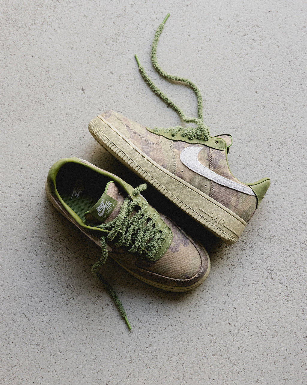 Оригінальна Air Force 1 Low Qs *camo* Nike – детальний вид