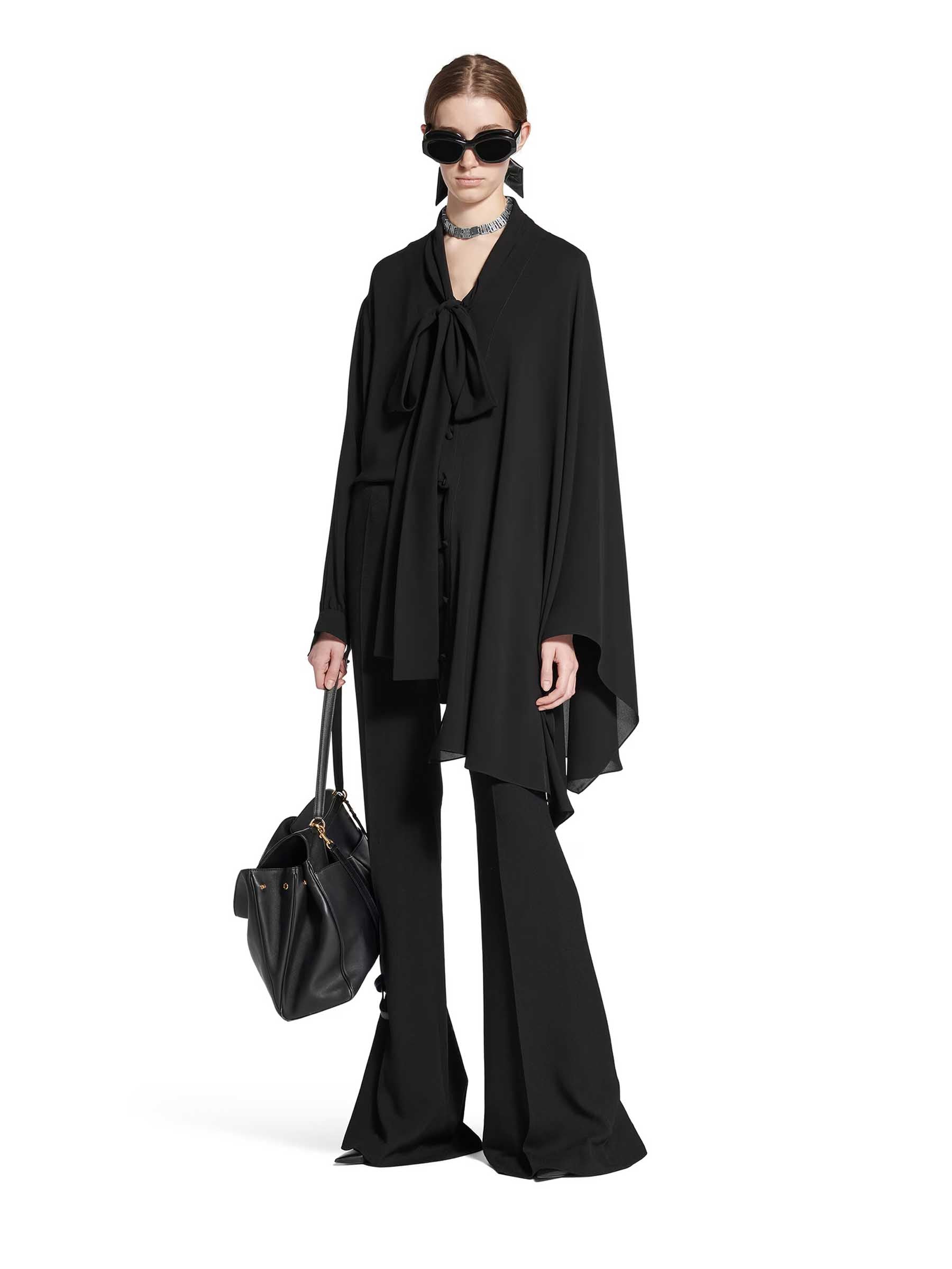 Blouse With Bow Balenciaga – Гарантія оригінальності – вид ззаду