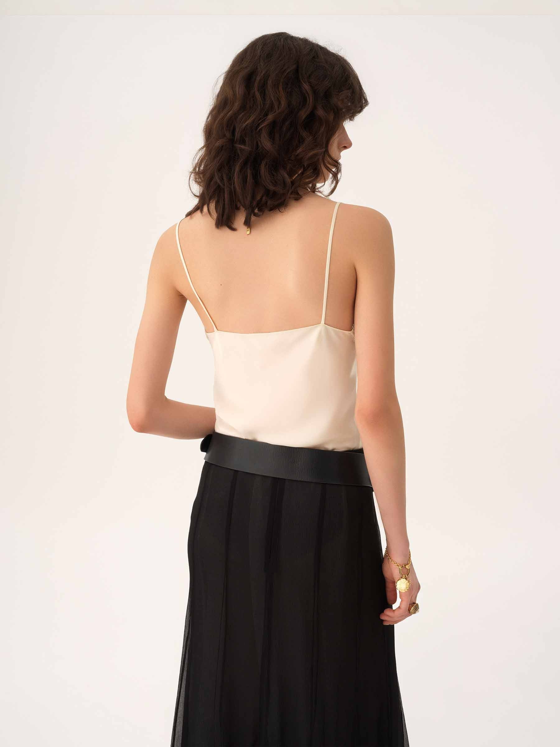 Silk Satin Top Chloe – Гарантія оригінальності – детальний вид