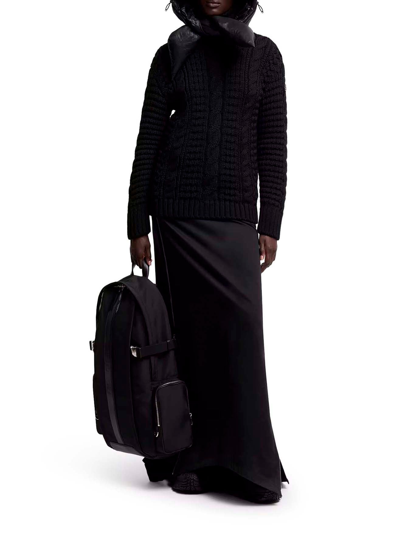 Оригінальна X Ee72 Edward Enninful Wool Turtleneck Sweater Moncler – вид ззаду