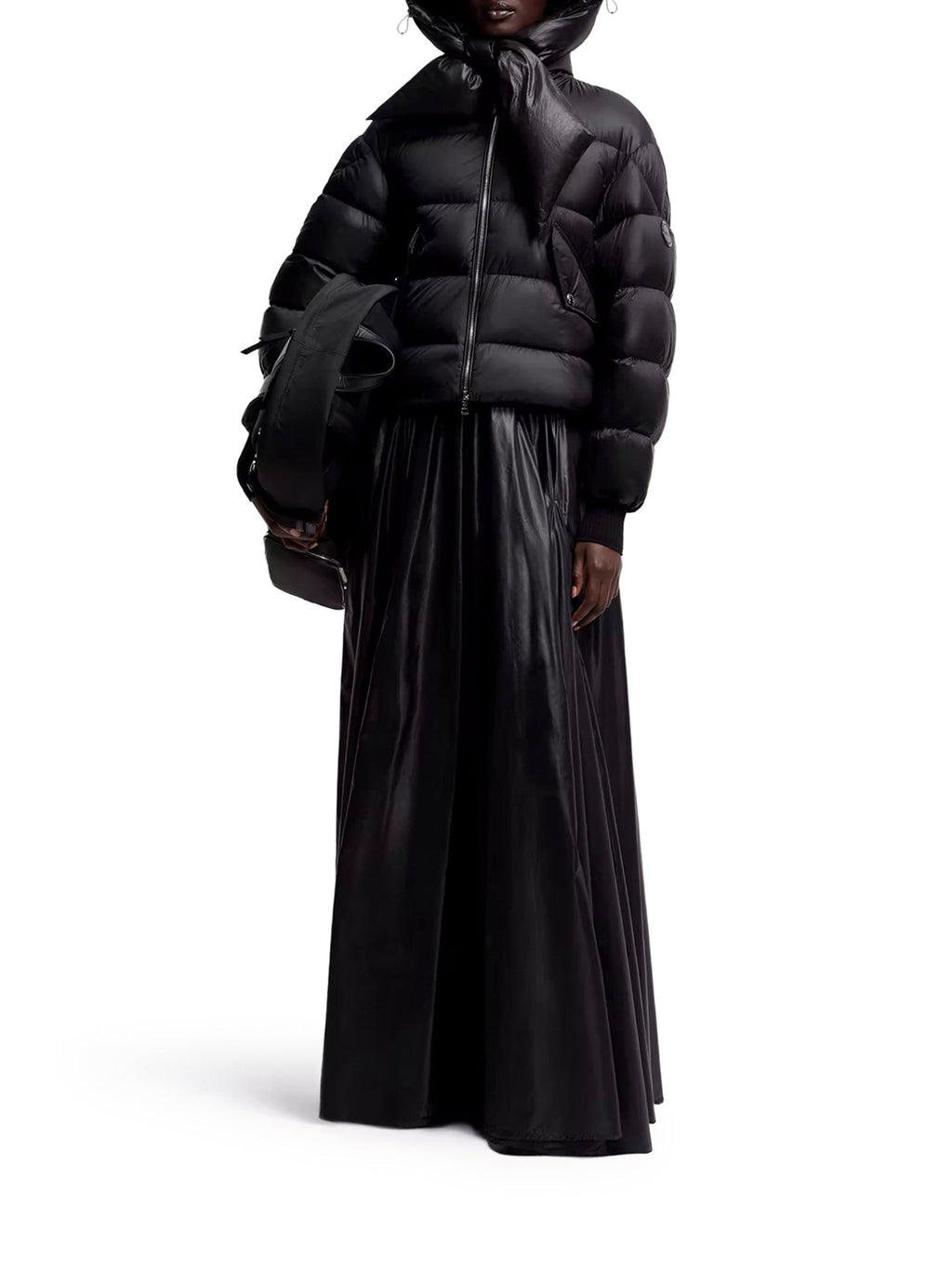 Оригінальна X Ee72 Blas Short Down Jacket By Edward Enninful Moncler – вид ззаду