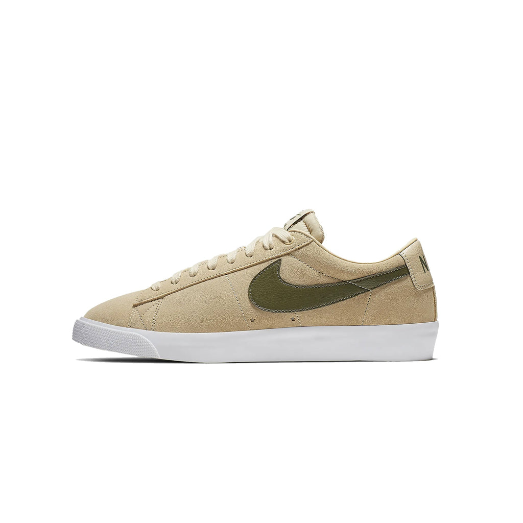 Nike Footwear оригінал | Швидка доставка Україна – боковий вид