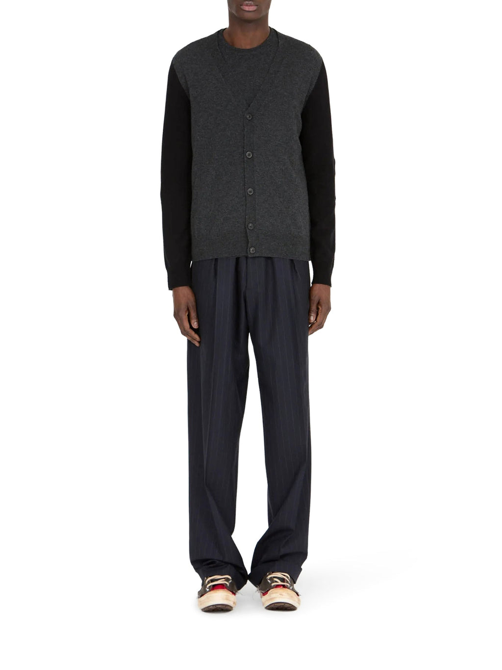 V-Neck Wool Cardigan Maison margiela оригінал – Купити в Україні – вид ззаду