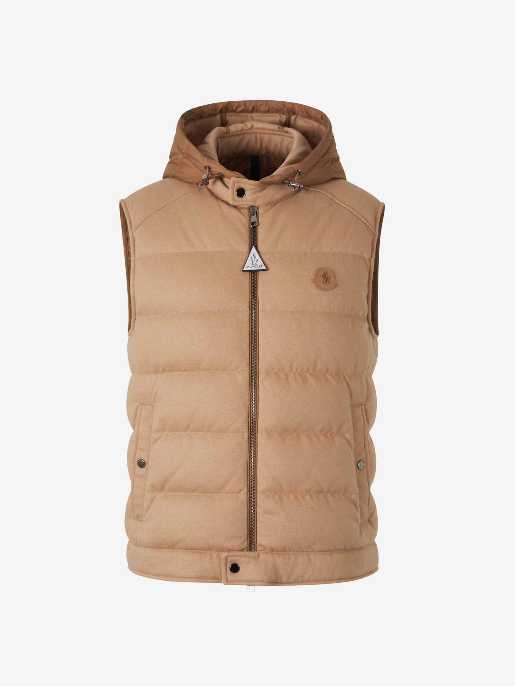 Quilted Vest With Hood Moncler – Гарантія оригінальності – боковий вид