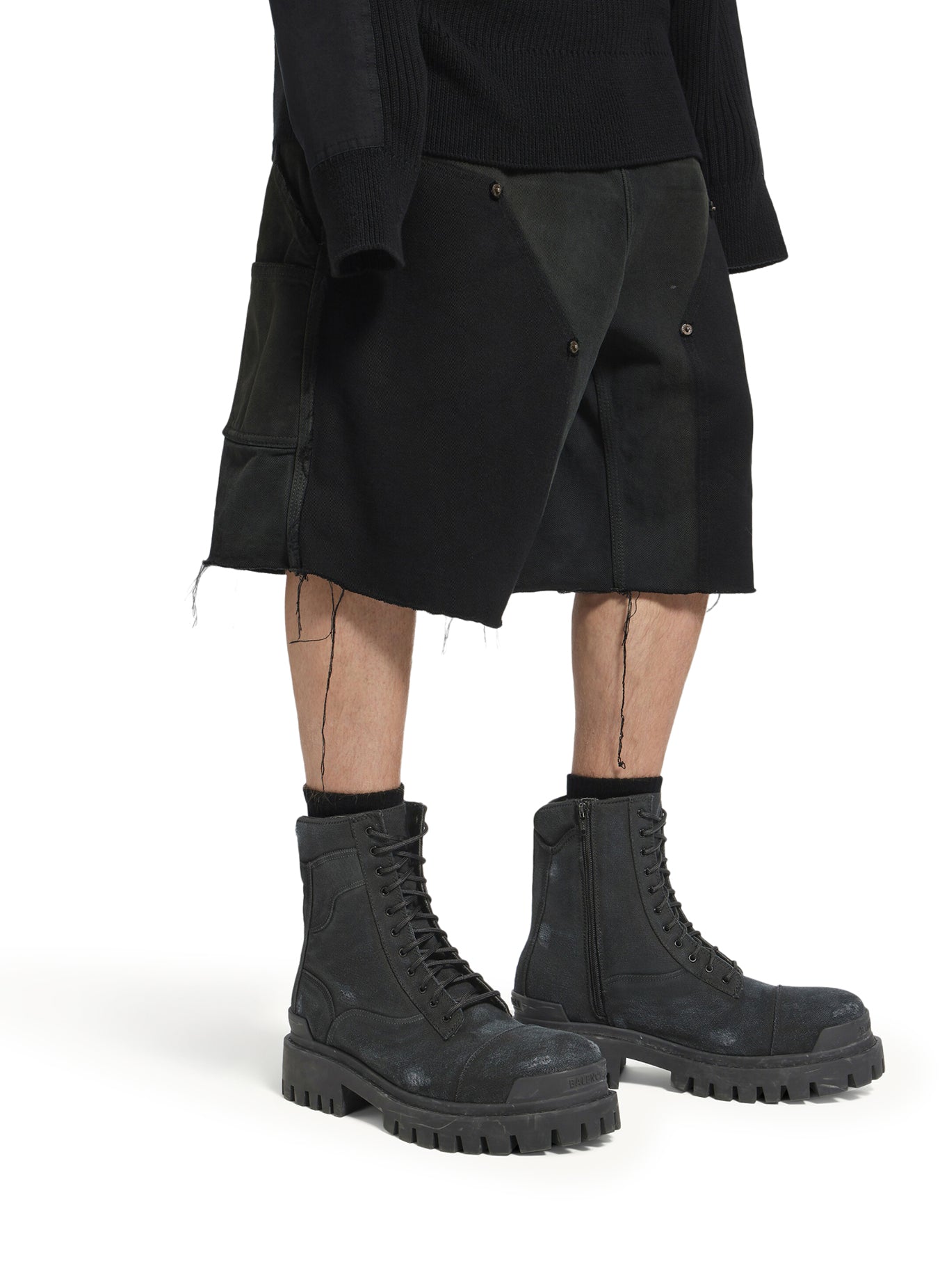 Оригінальна Combat Strike Boots Balenciaga – вид ззаду