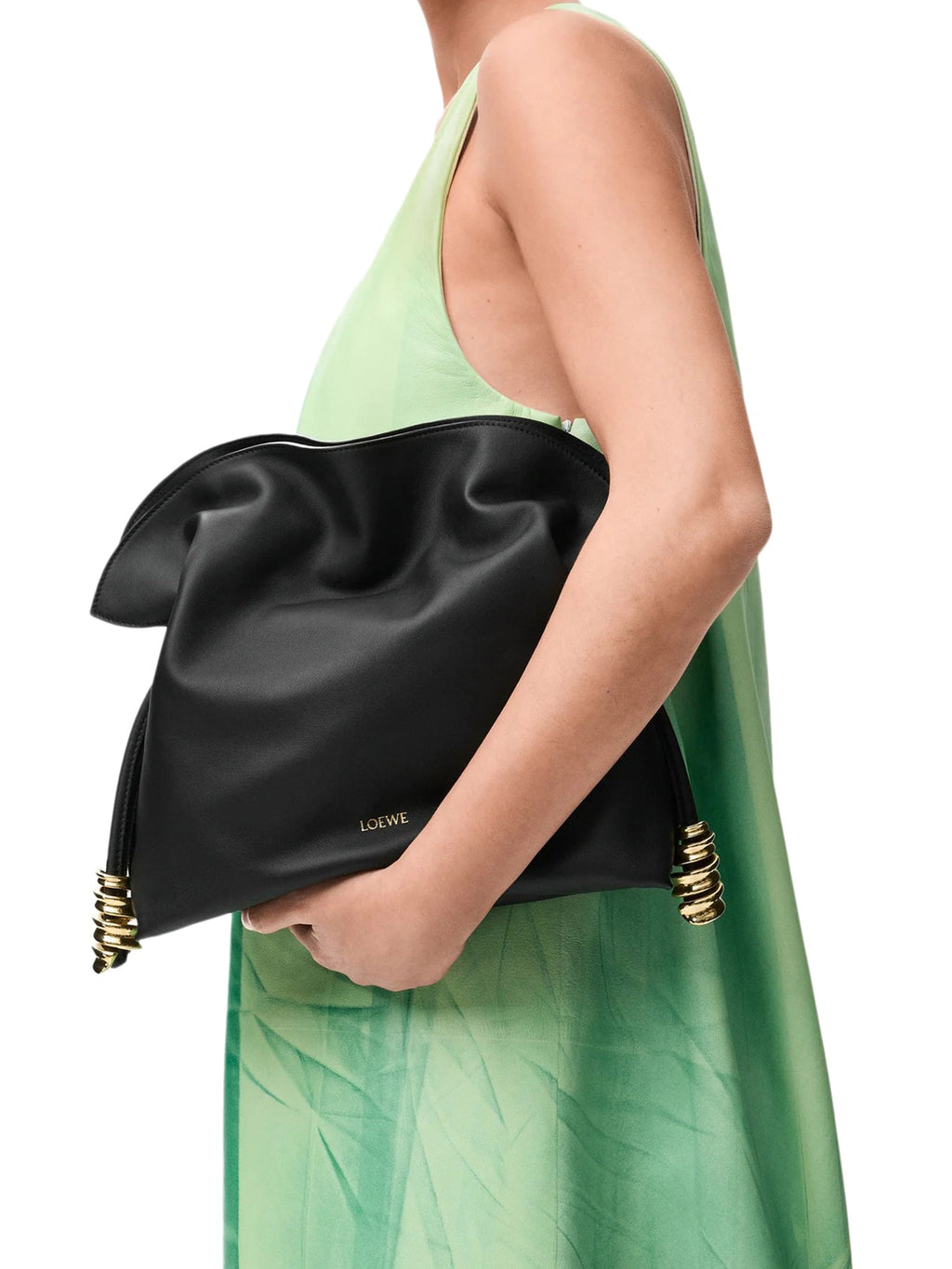 Оригінальна Medium Coil Flamenco Clutch Bag In Calfskin Nappa Loewe – детальний вид