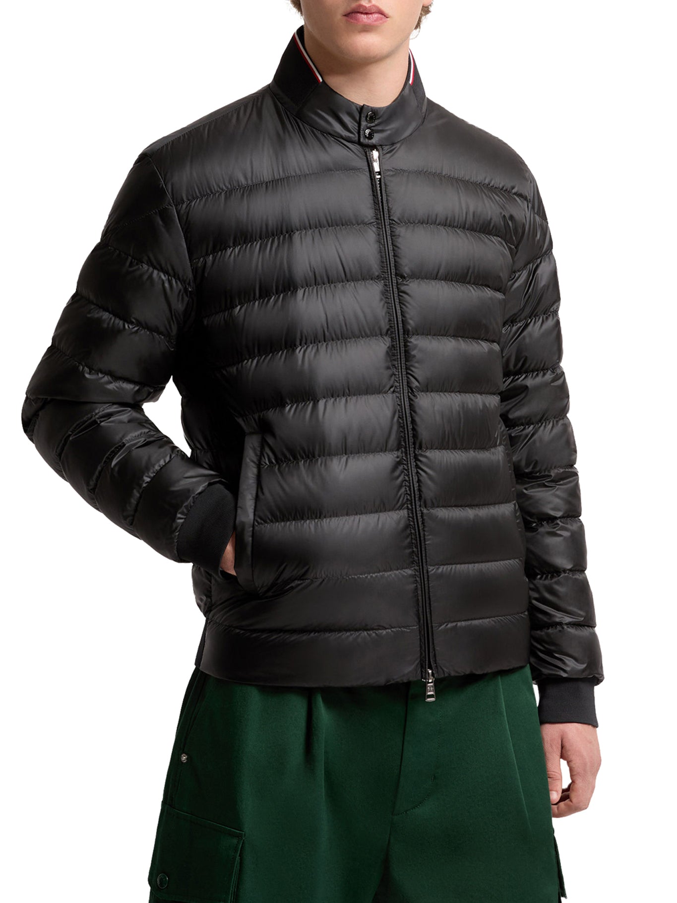 Rigel Short Down Jacket Moncler – Гарантія оригінальності – детальний вид