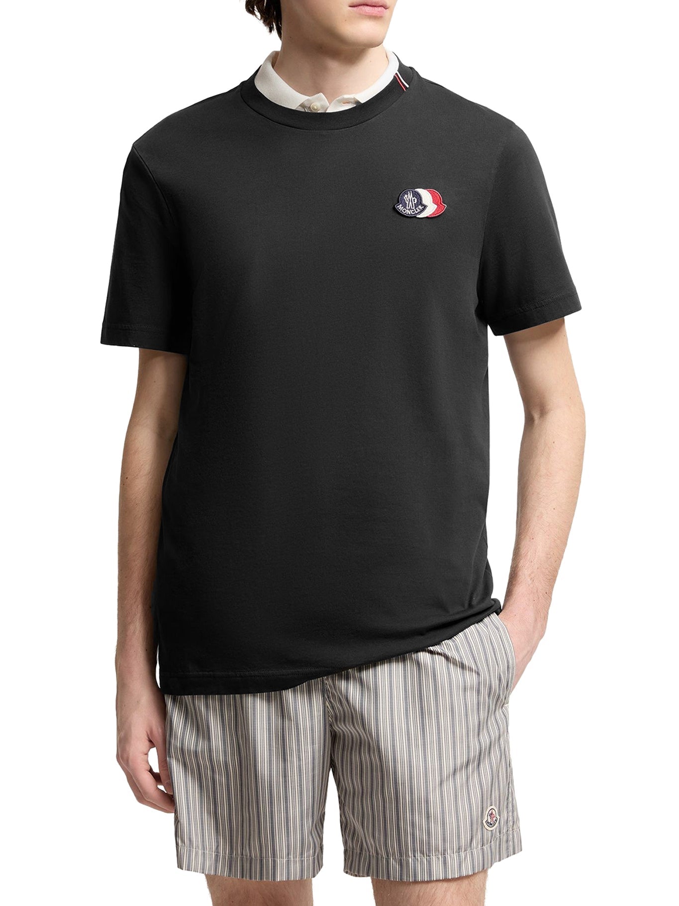 Black Cotton T-Shirt With Embroidered Tricolor Logo Moncler – Гарантія оригінальності – детальний вид