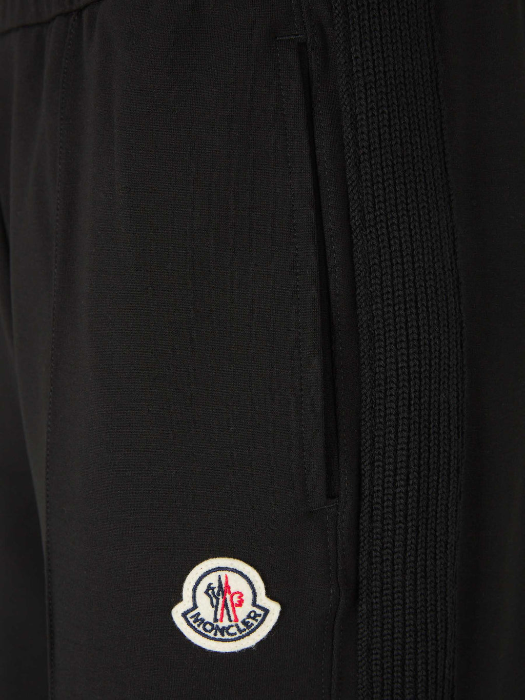 Logo Technical Joggers Moncler оригінал – Купити в Україні – збільшений вид