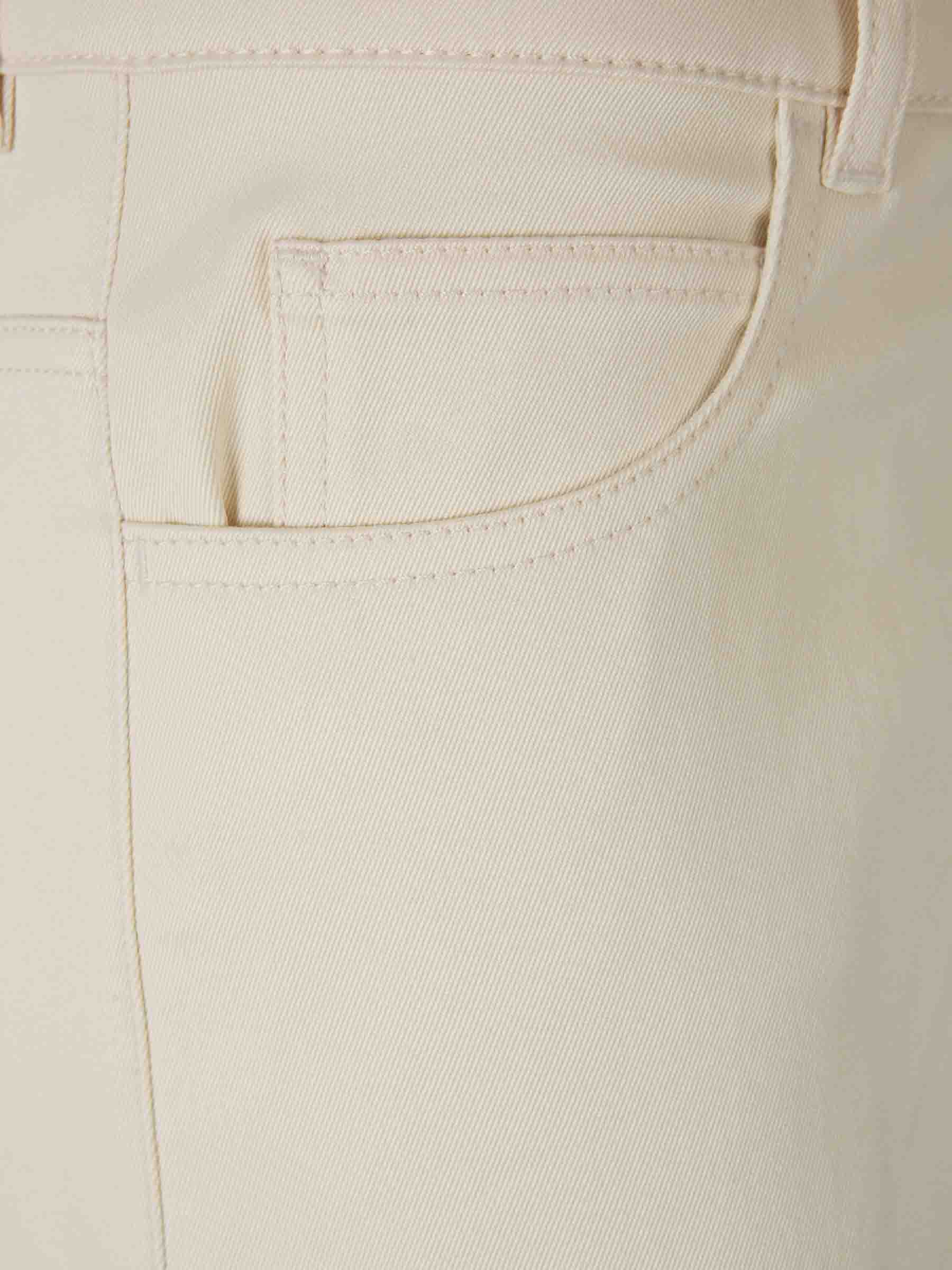 Straight Gabardine Trousers Moncler – Гарантія оригінальності – детальний вид - MONCLER