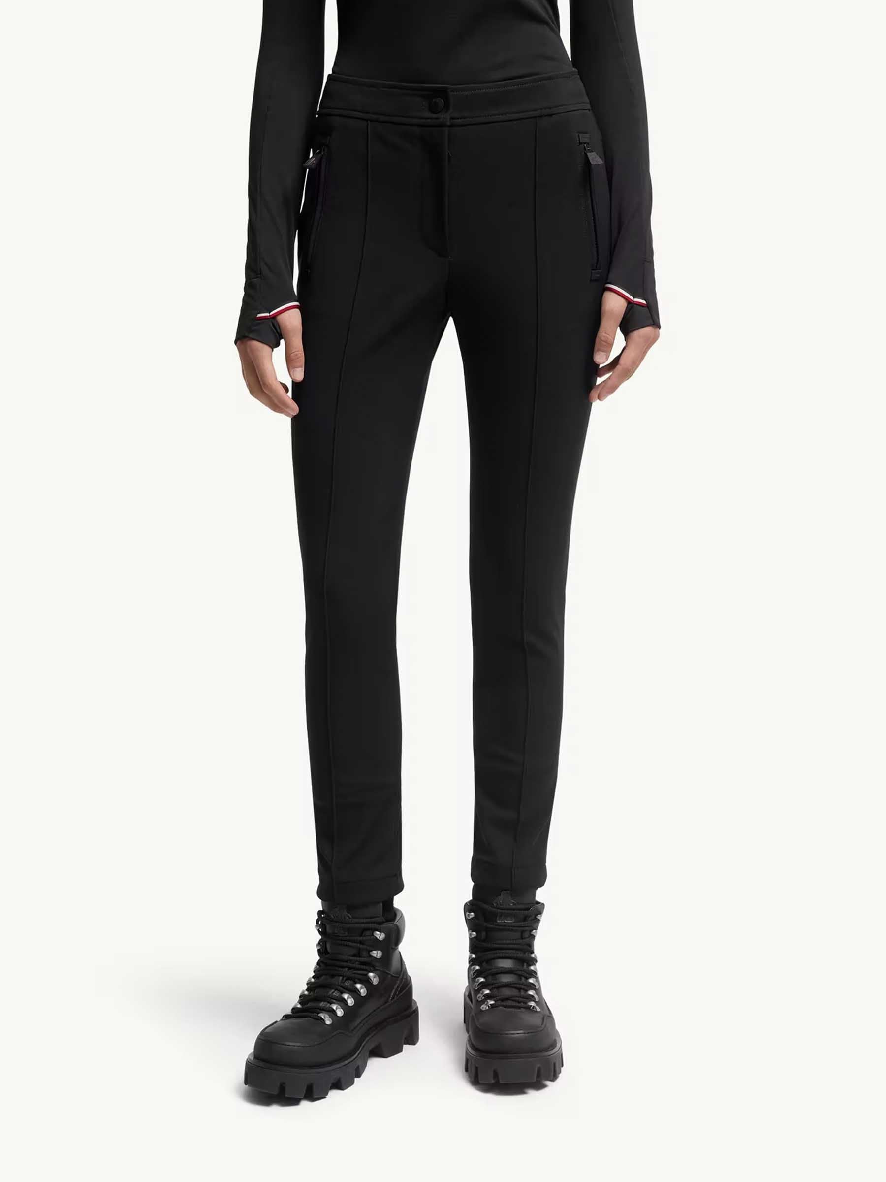 Оригінальна Technical Slim Pants Moncler – детальний вид
