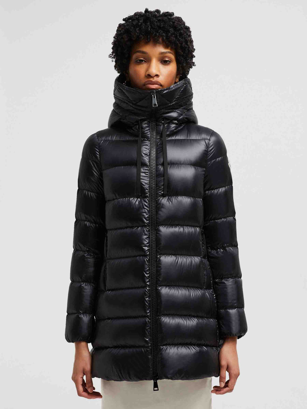 Оригінальна Suyen Quilted Coat Moncler – вид ззаду