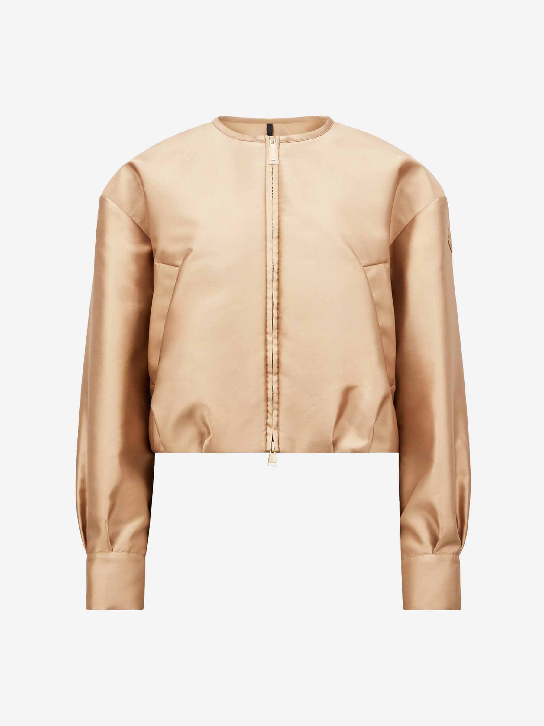 Moncler Outerwear оригінал | Швидка доставка Україна – боковий вид