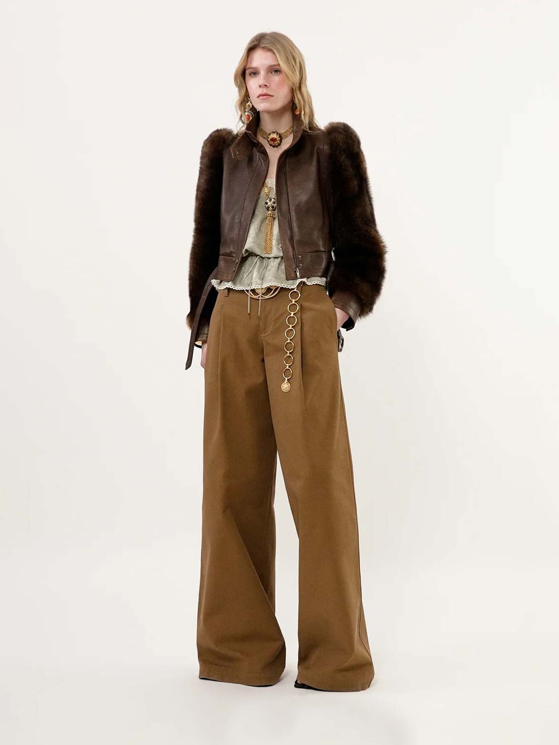 Chloe Outerwear оригінал | Швидка доставка Україна – вид ззаду
