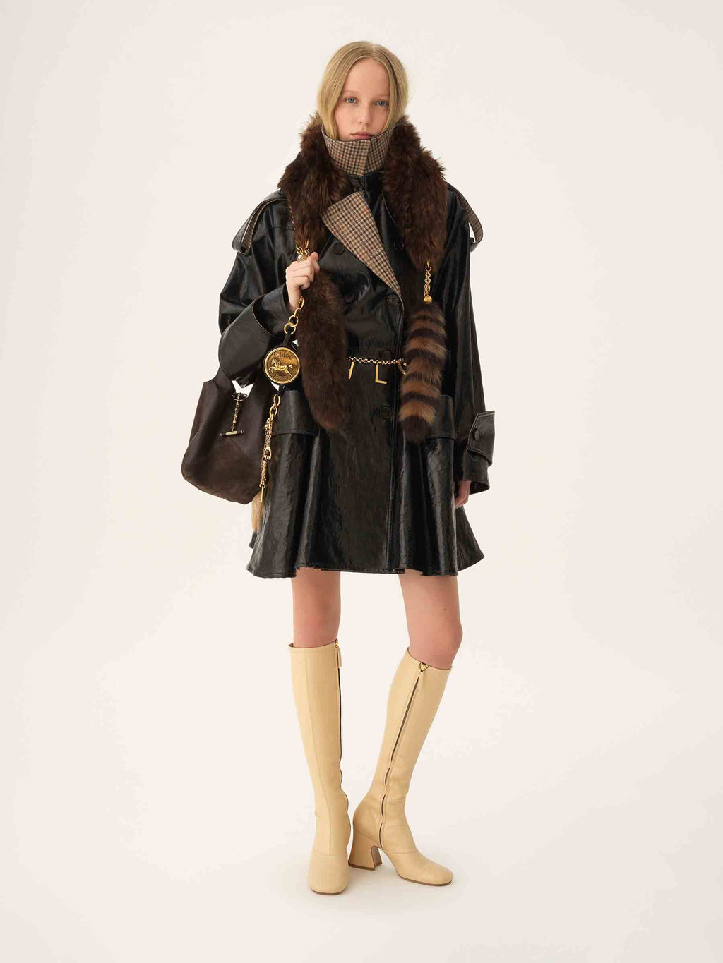 Chloe Outerwear оригінал | Швидка доставка Україна – вид ззаду