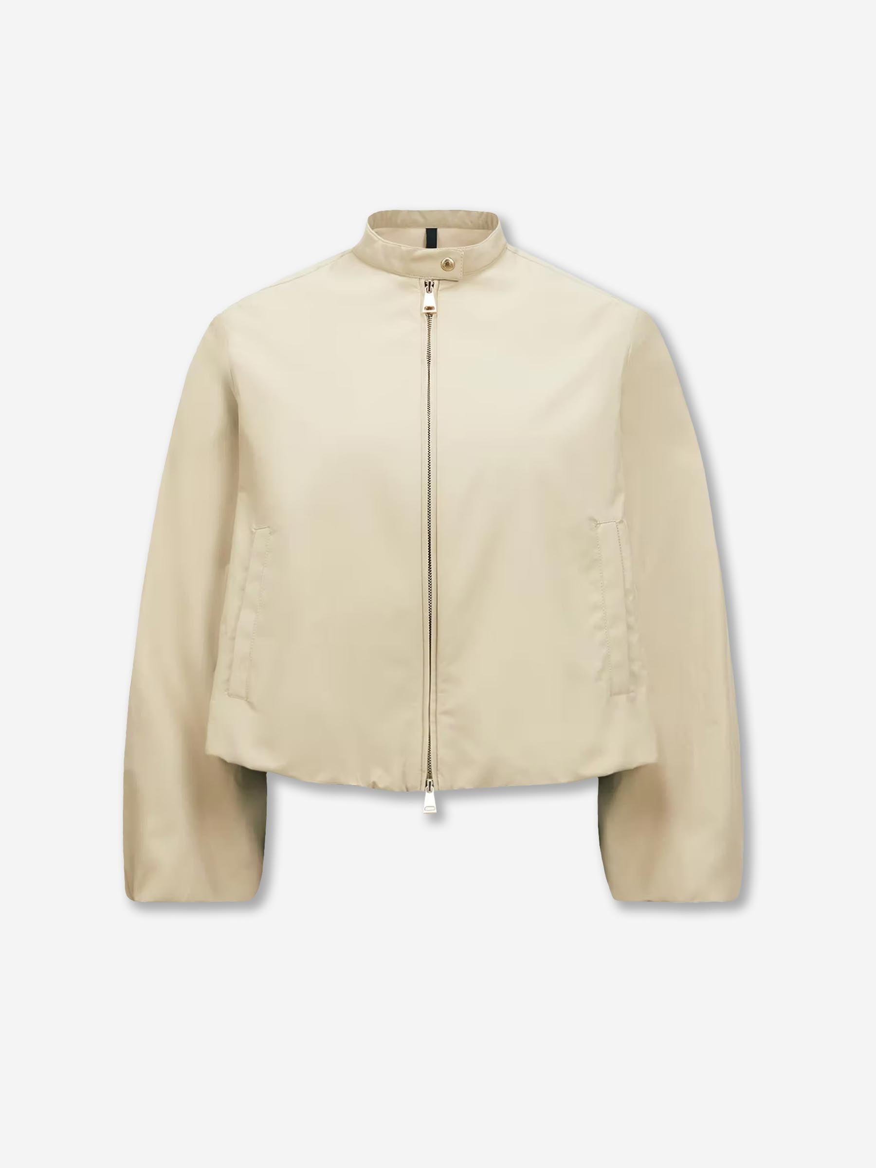 Gruissan Casual Jacket Moncler – Гарантія оригінальності – боковий вид