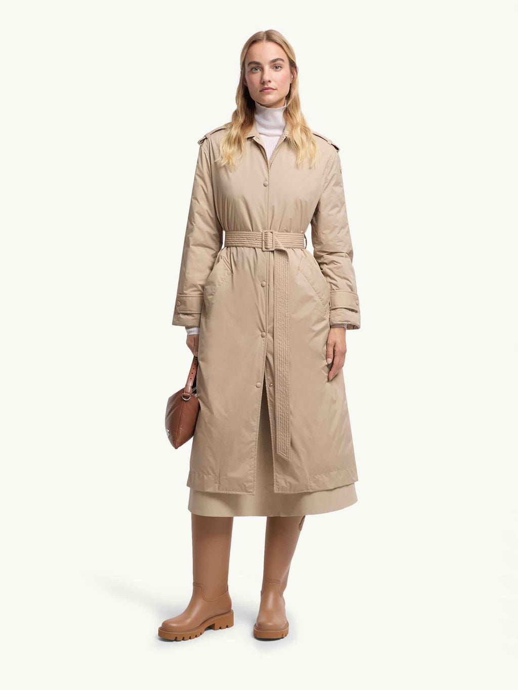 Moncler Outerwear оригінал | Швидка доставка Україна – вид ззаду