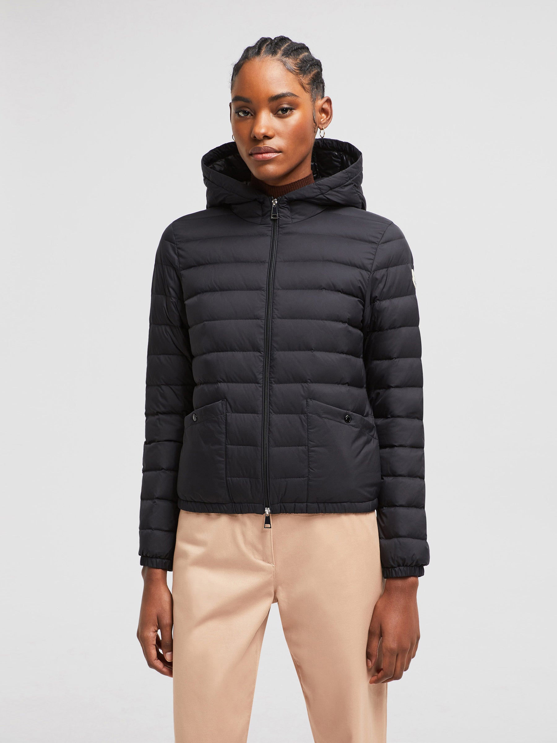 Moncler Outerwear оригінал | Швидка доставка Україна – вид ззаду