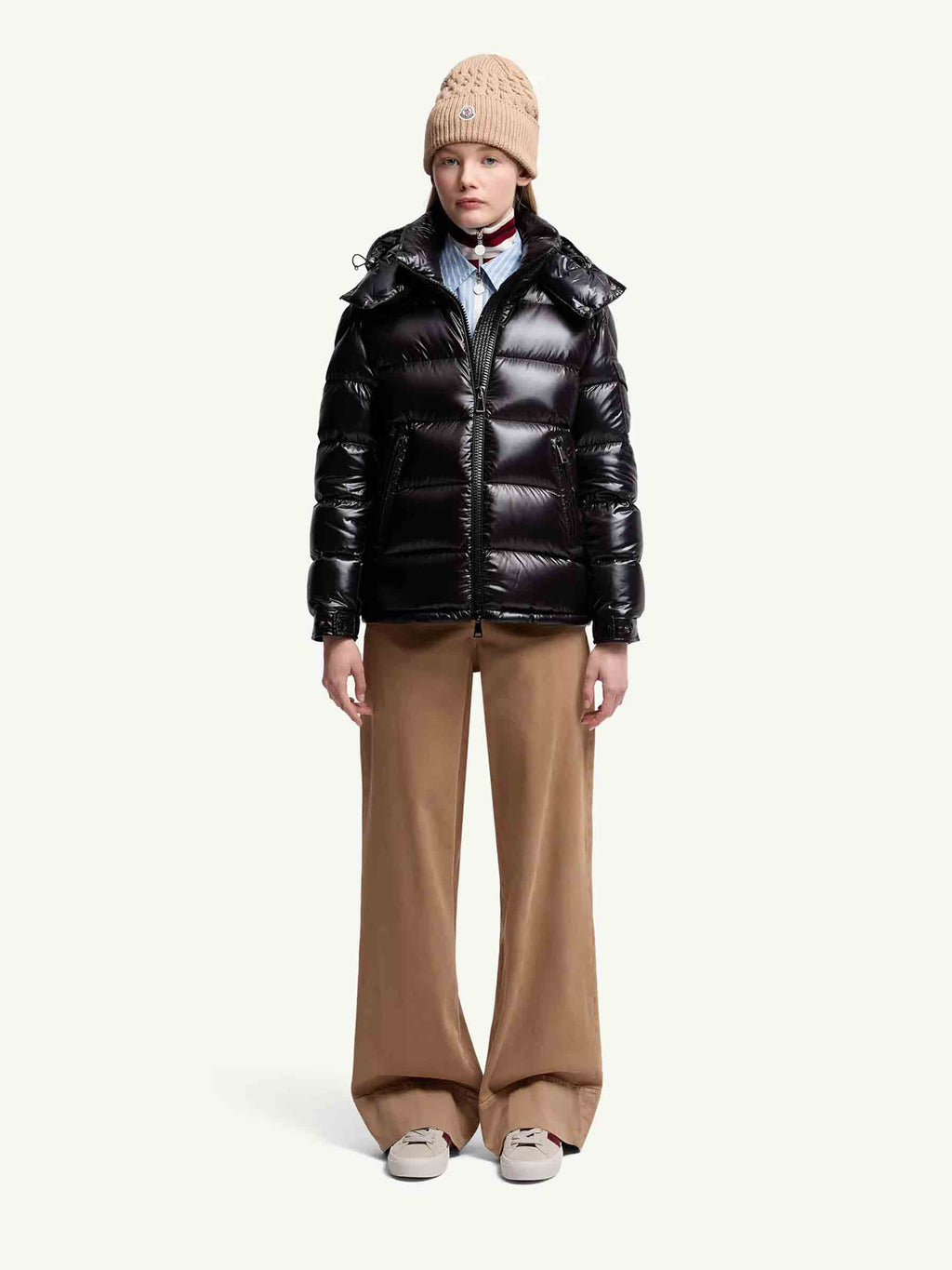 Corto Puffer Maire Moncler оригінал – Купити в Україні – вид ззаду