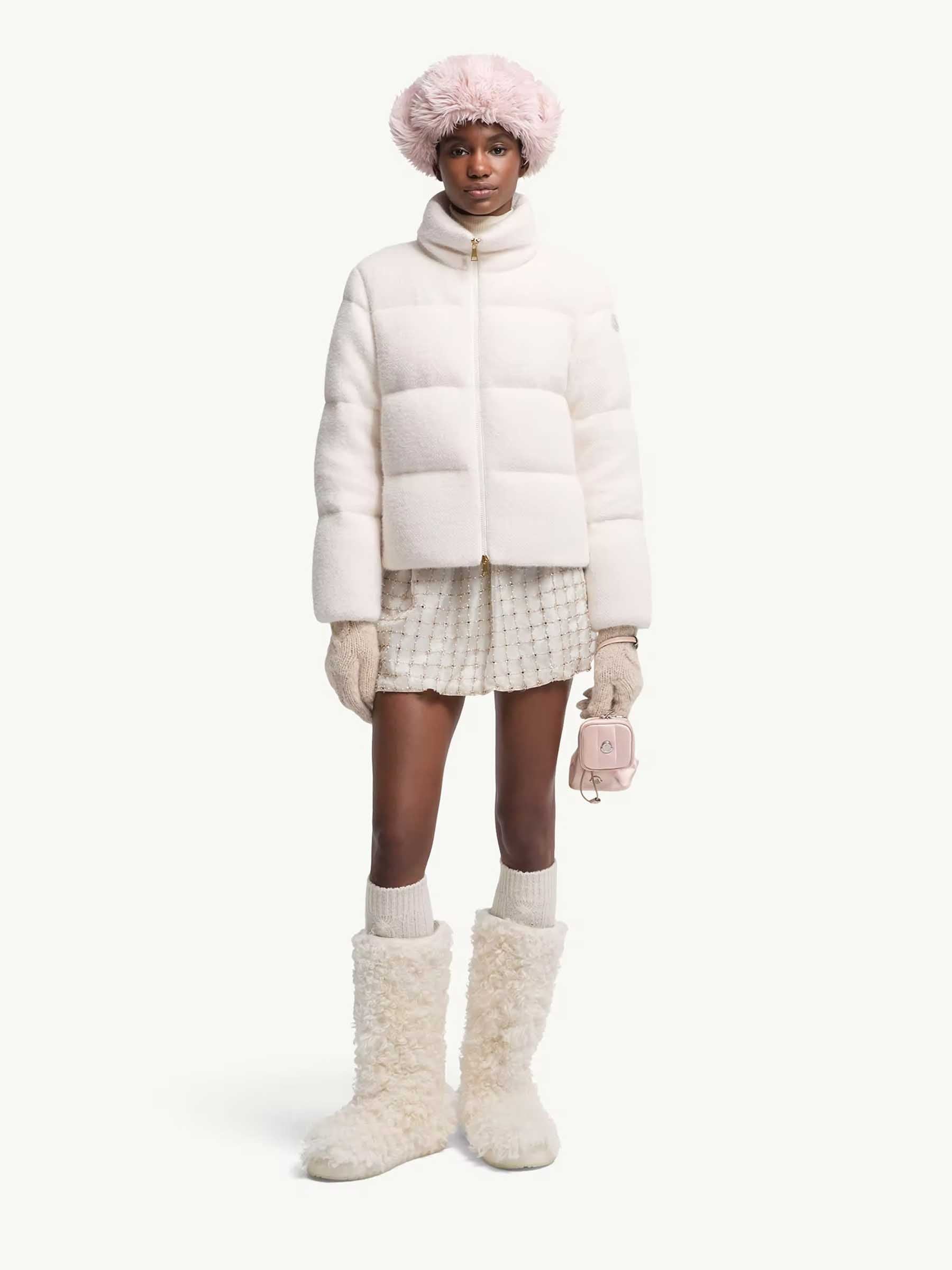 Short Down Jacket Mornas Moncler оригінал – Купити в Україні – вид ззаду