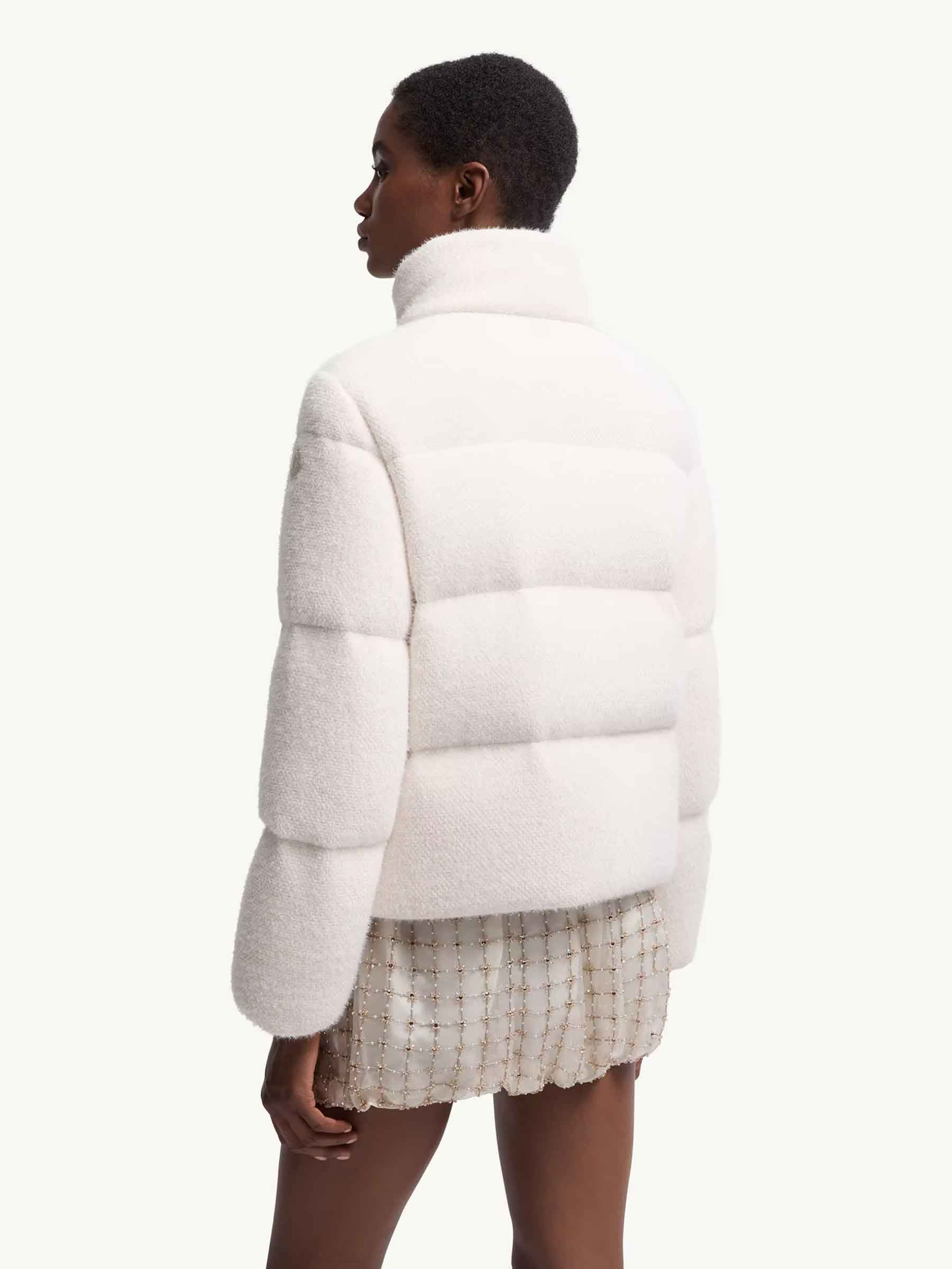 Short Down Jacket Mornas Moncler оригінал – Купити в Україні – детальний вид