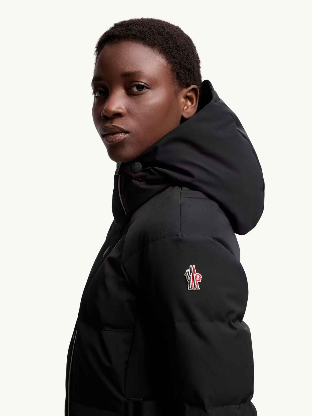Short Down Jacket Guyane Moncler – Гарантія оригінальності – збільшений вид
