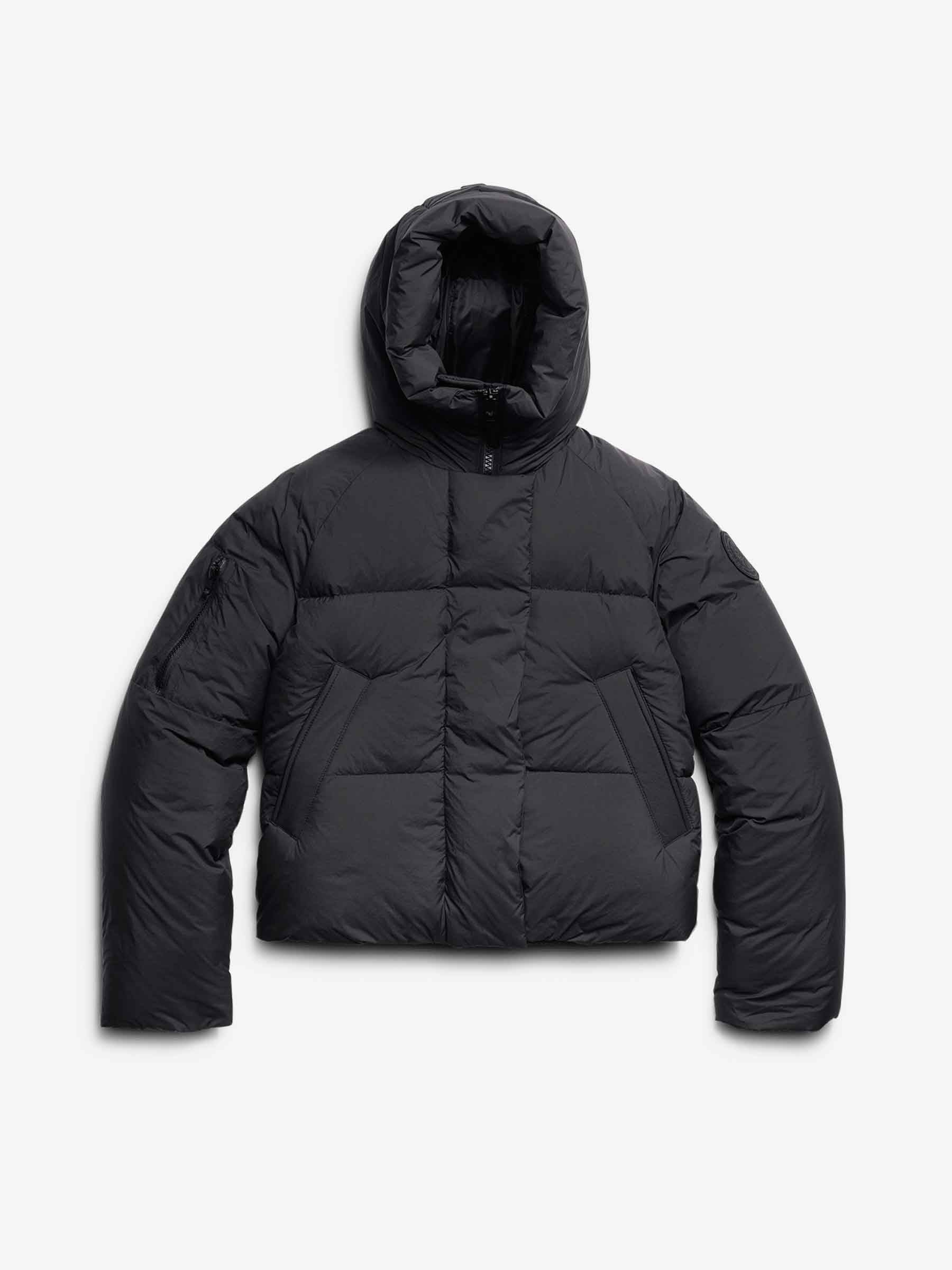 Technical Short Down Jacket Canada goose – Гарантія оригінальності – боковий вид