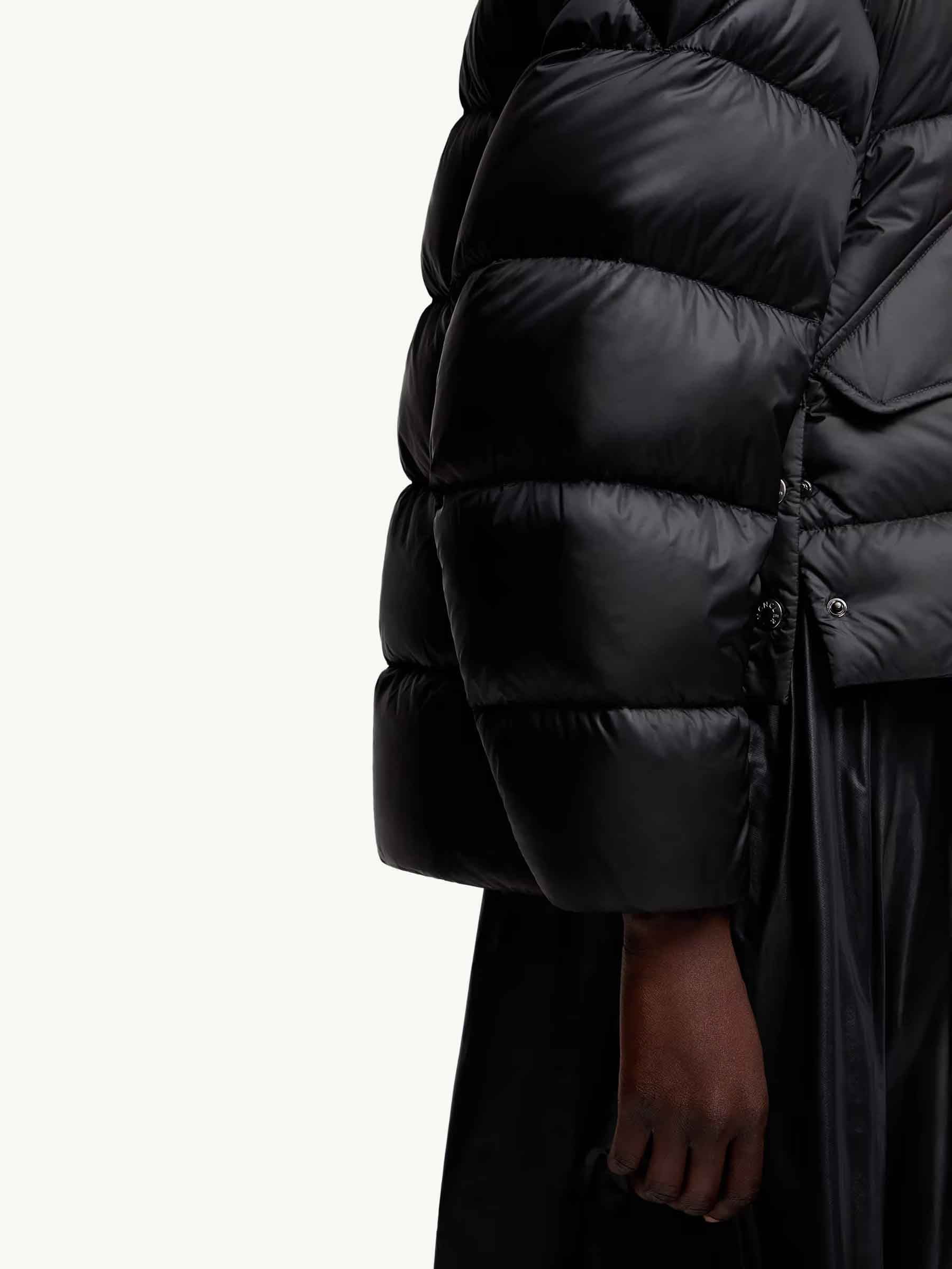 Short Down Jacket Blas Moncler оригінал – Купити в Україні – збільшений вид