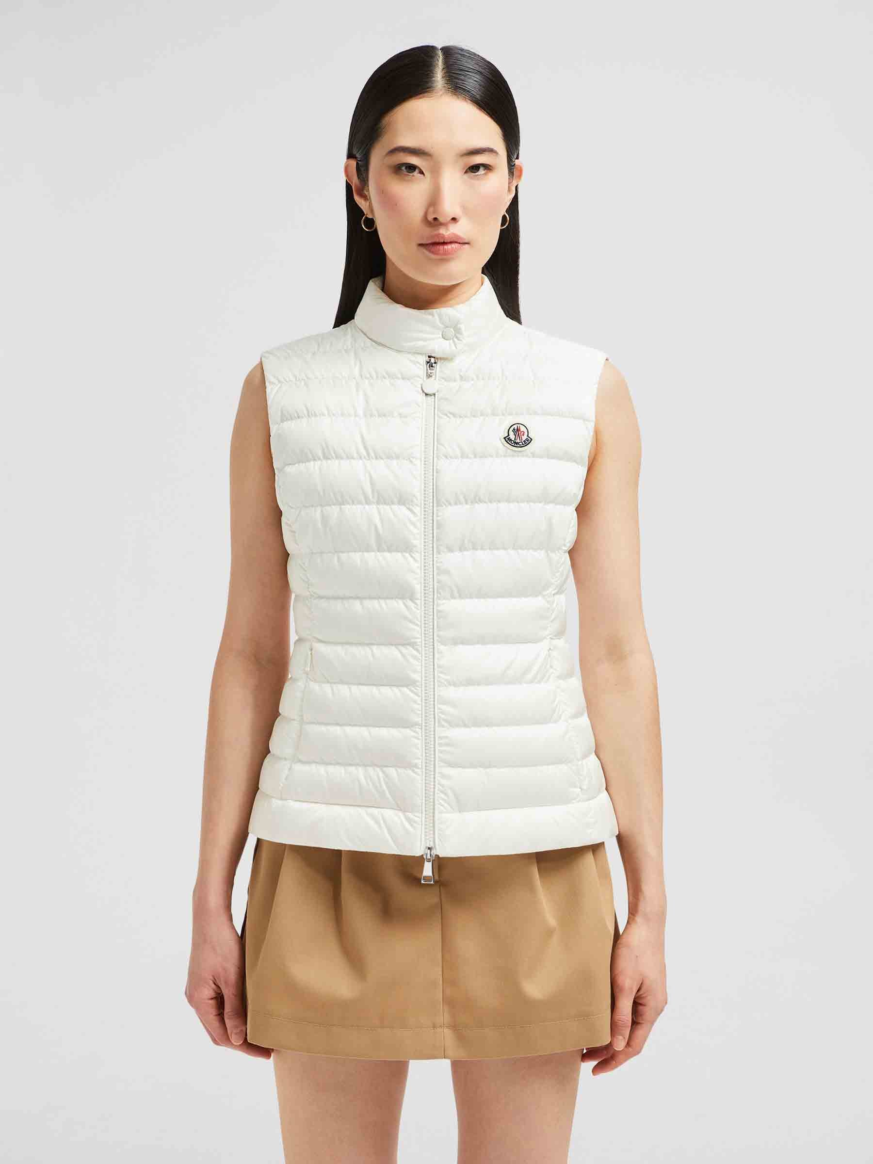 Igens Quilted Vest Moncler – Гарантія оригінальності – вид ззаду