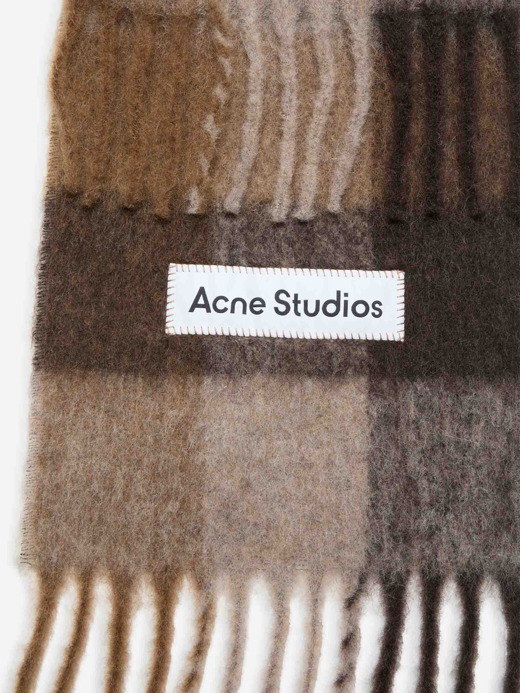 Acne studios Accessories оригінал | Швидка доставка Україна – вид ззаду