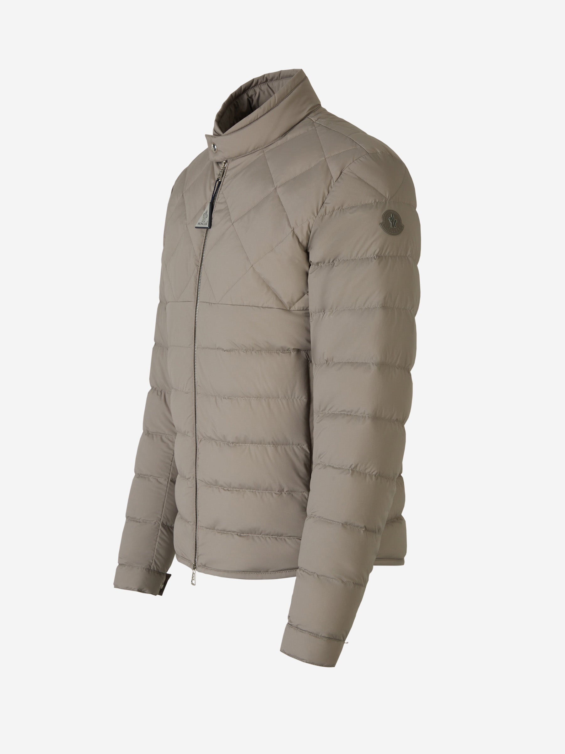 Moncler Outerwear оригінал | Швидка доставка Україна – вид ззаду