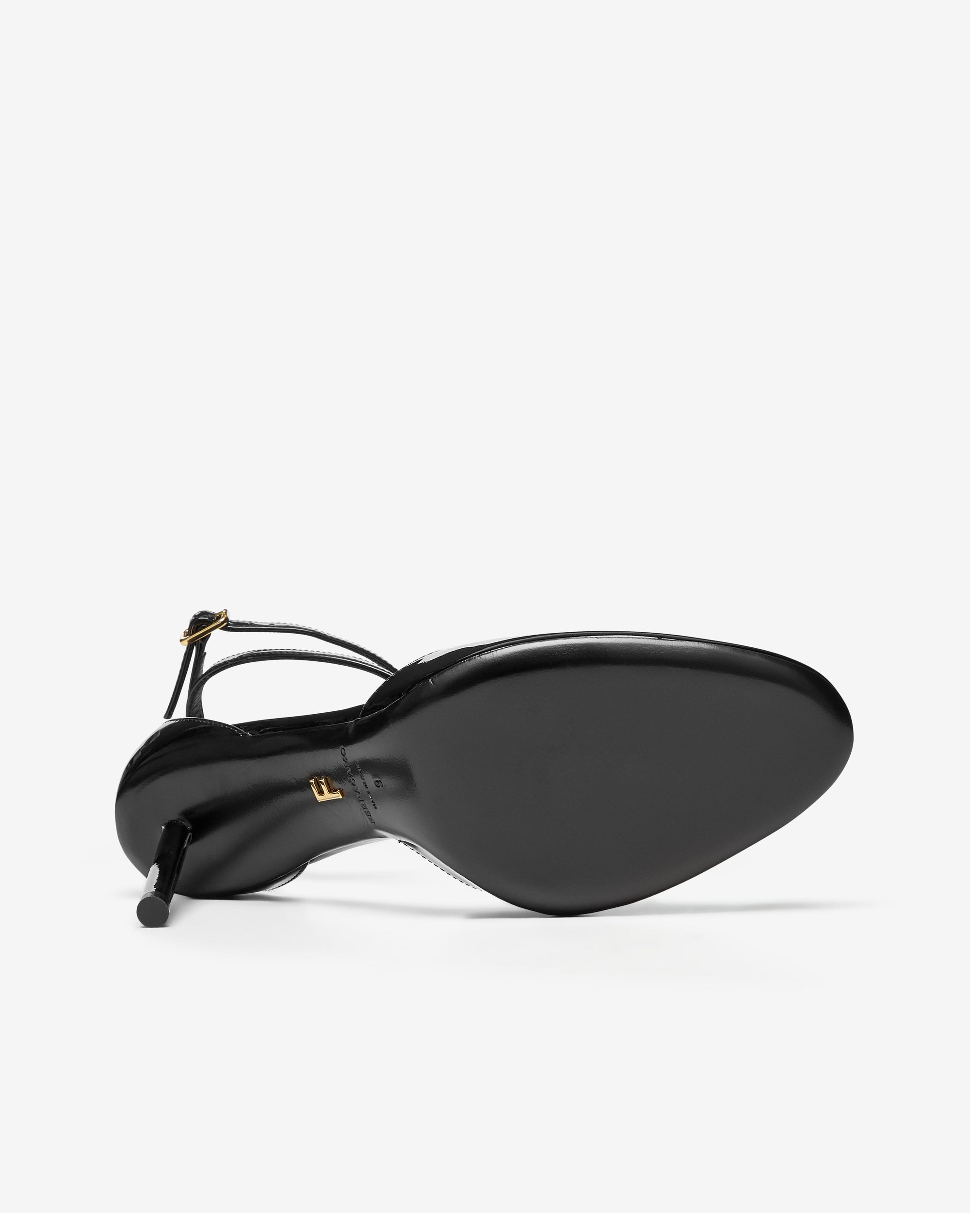 Оригінальна Womens T Strap Pump Salvatore ferragamo – вид 6