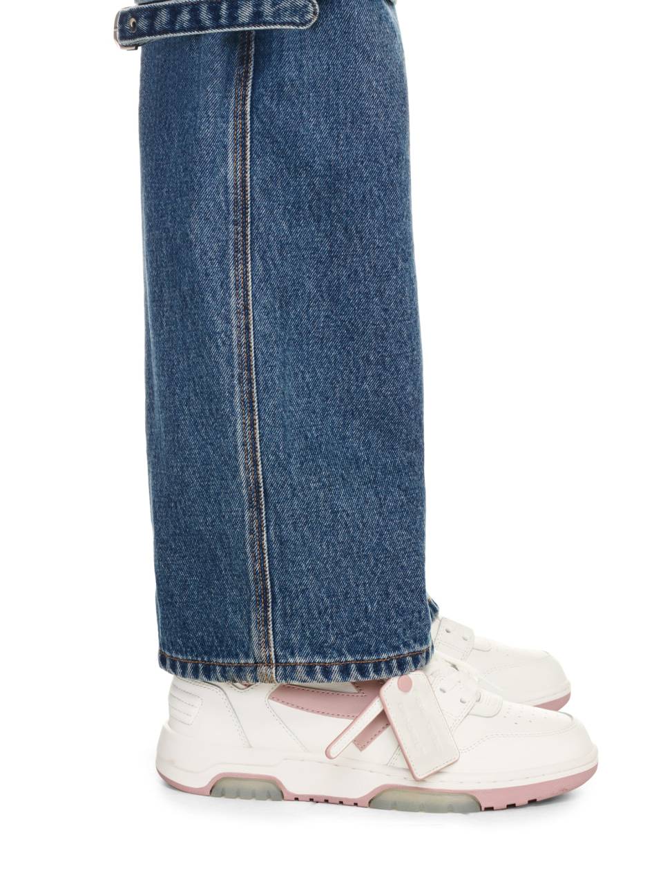 Sneakers Out Of Office Off-white – Гарантія оригінальності – вид ззаду