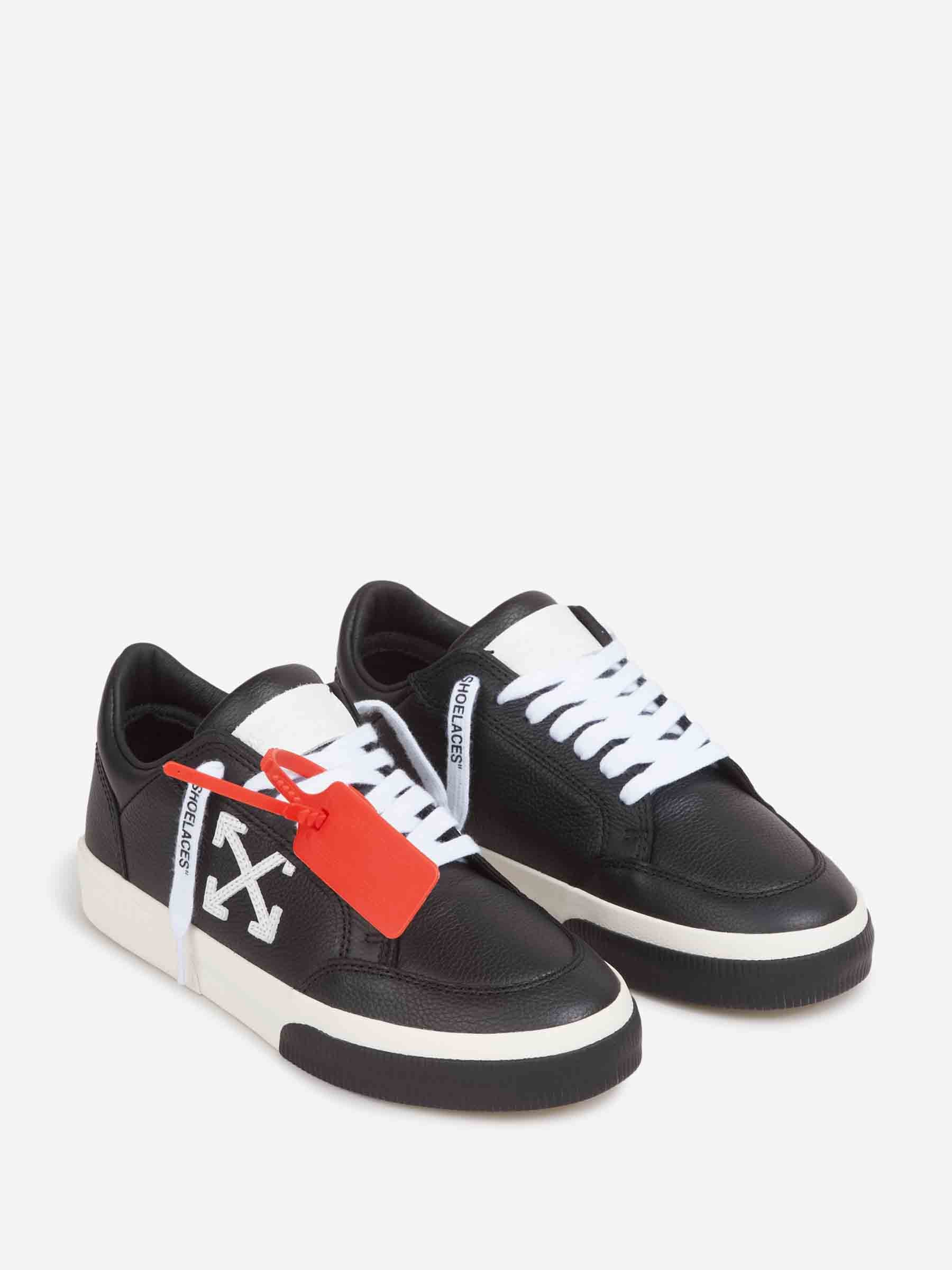 Sneakers Low Vulcanized Off-white – Гарантія оригінальності – детальний вид