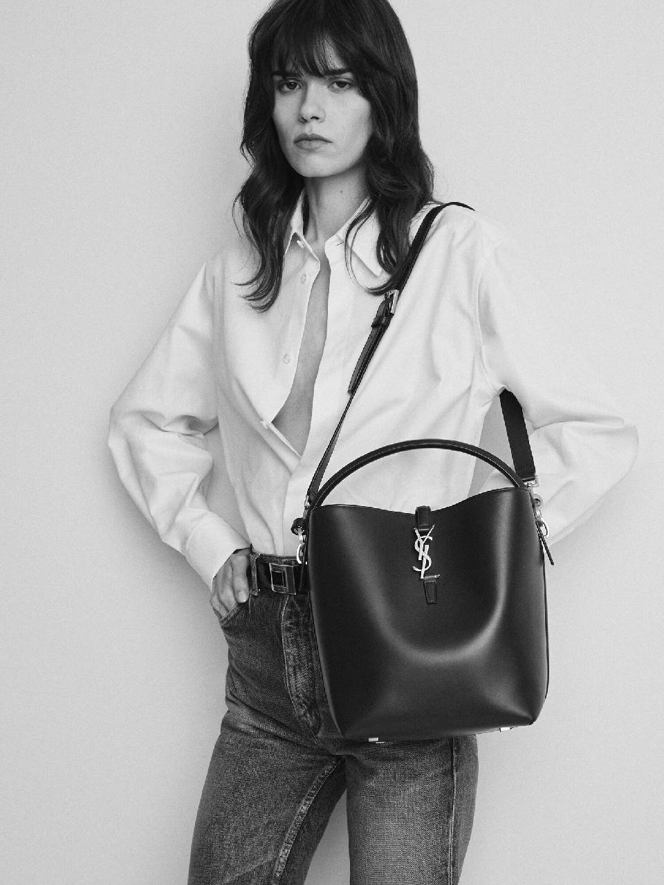 Le 37 Shoulder Bag Saint laurent оригінал – Купити в Україні – вид ззаду