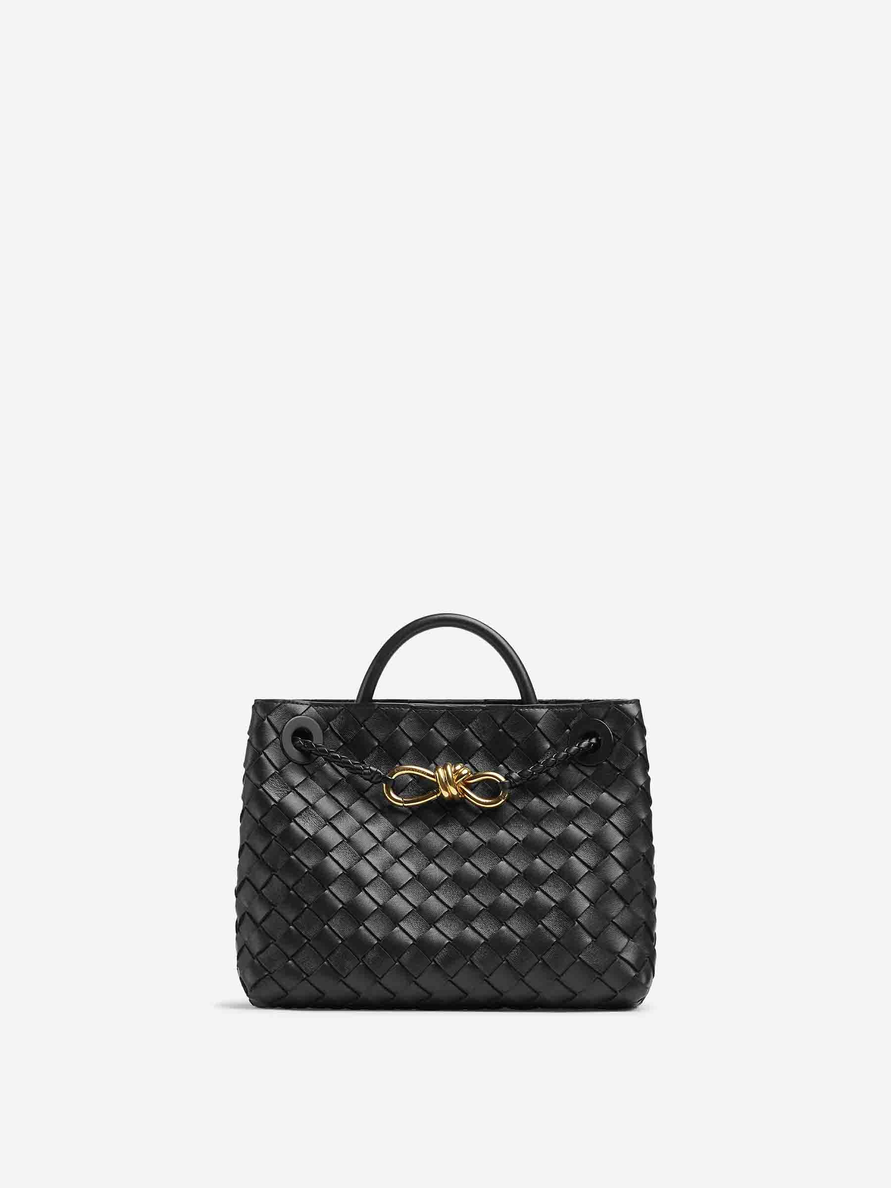 Оригінальна Andiamo Small Shoulder Bag Bottega veneta – боковий вид