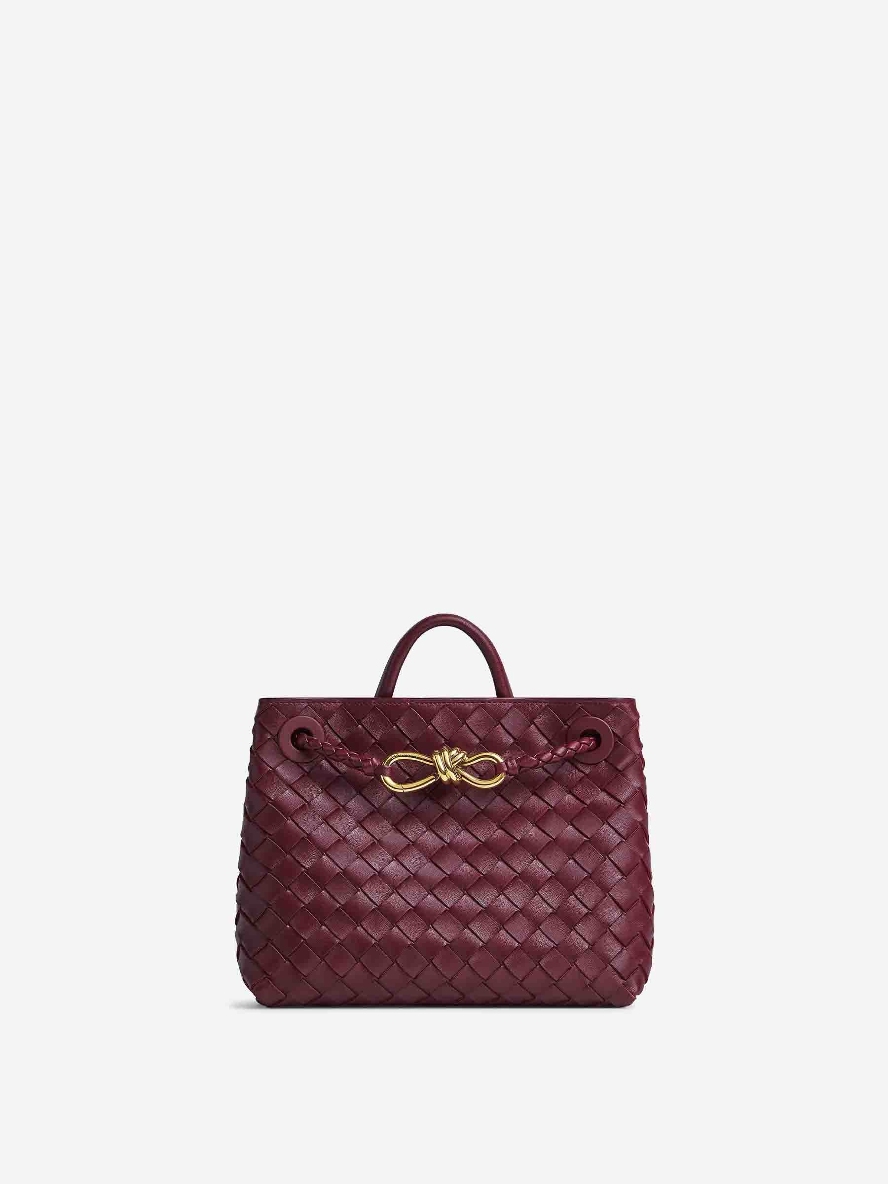 Оригінальна Andiamo Small Shoulder Bag Bottega veneta – боковий вид