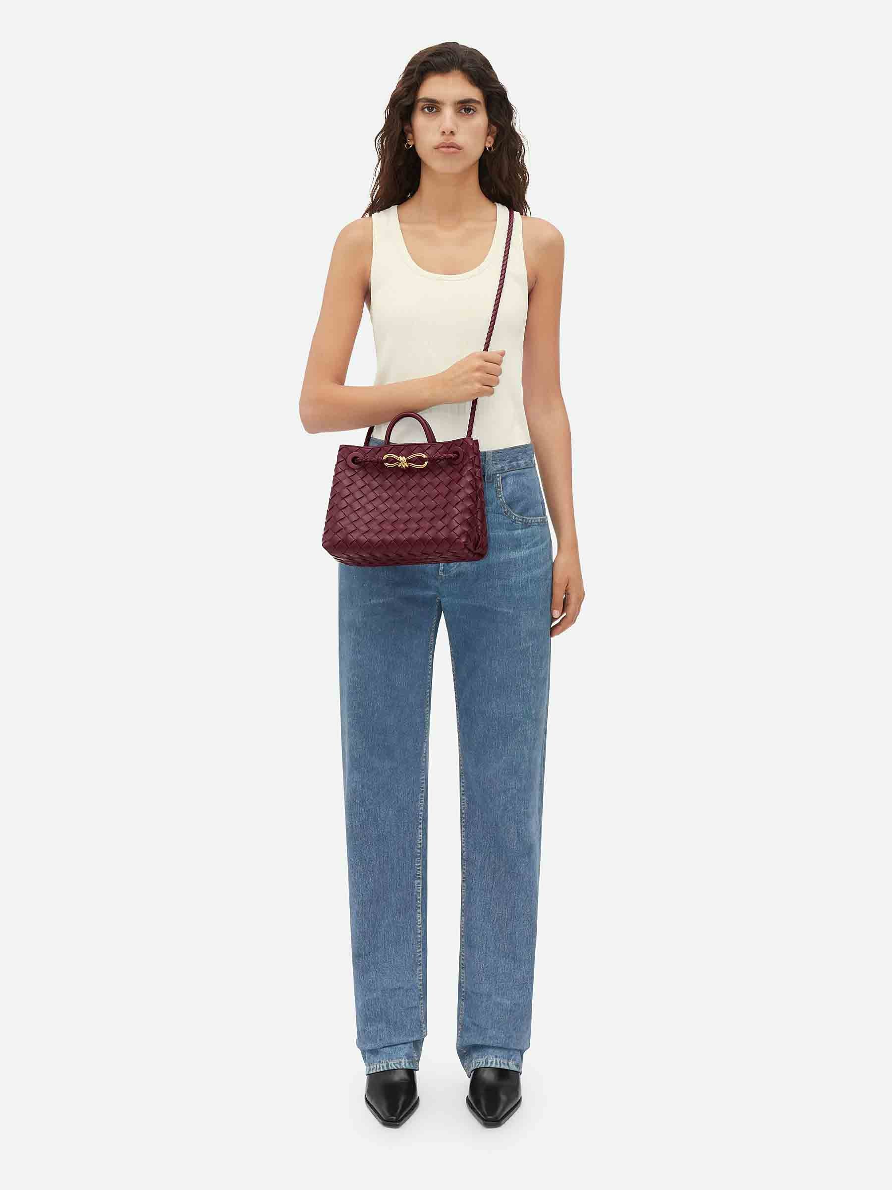 Оригінальна Andiamo Small Shoulder Bag Bottega veneta – вид ззаду